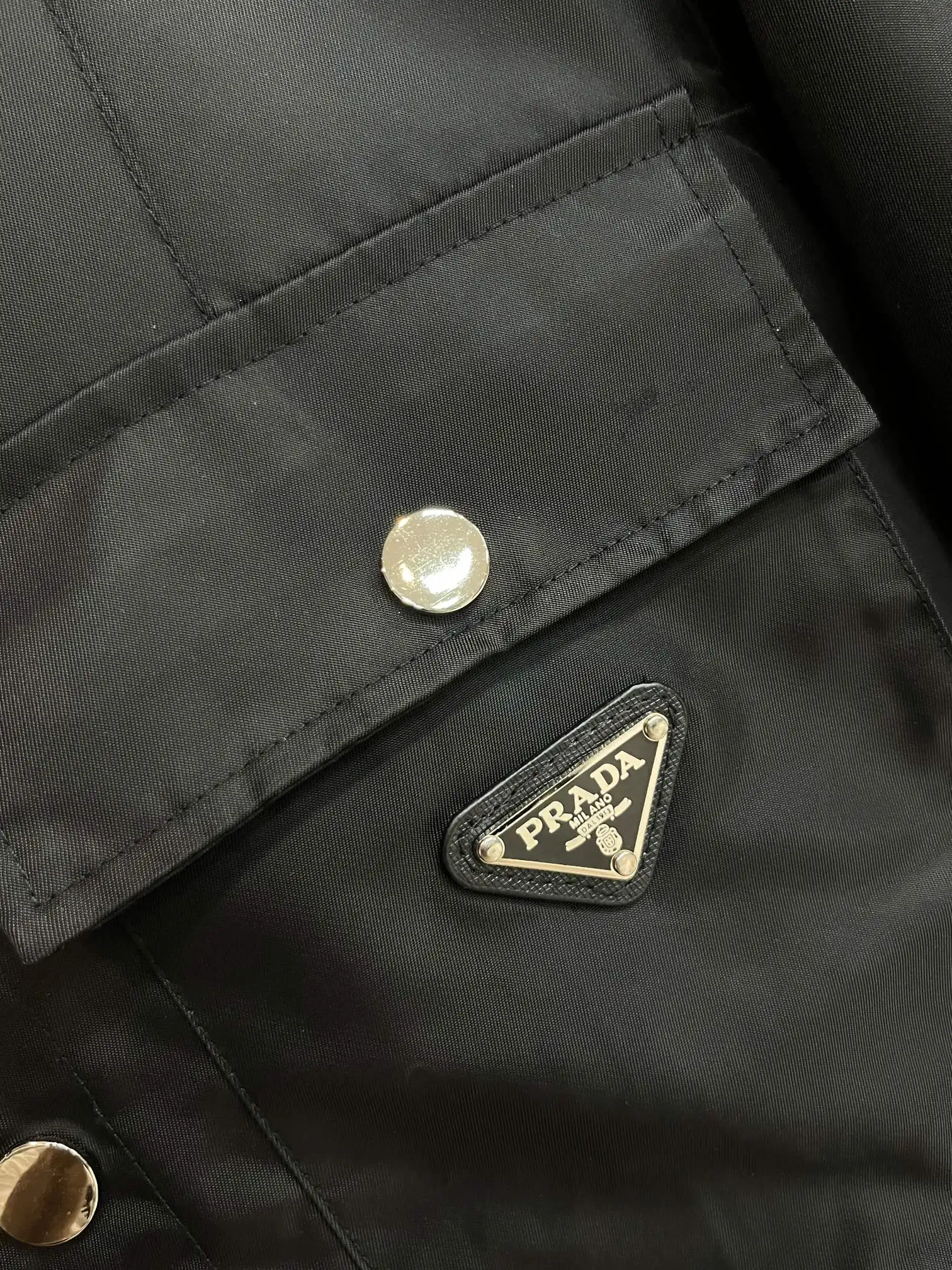 Logo-Plaque Re-Nylon Shirt Jacket D38014388 — view 6