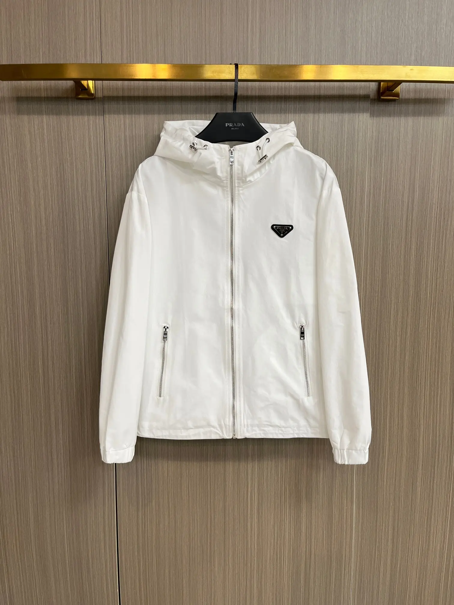 Logo-Appliqué Hooded Shell Jacket D38014301