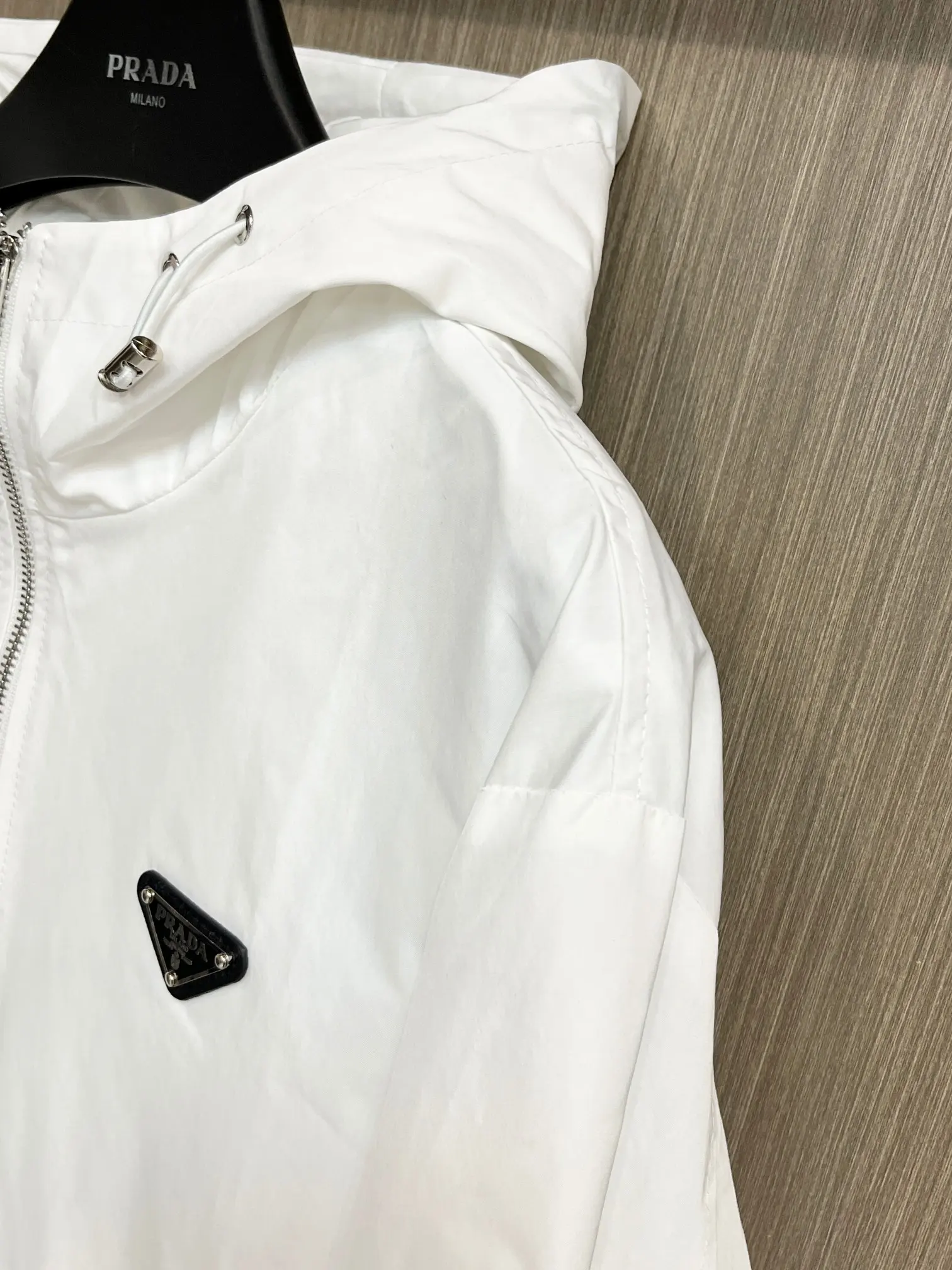 Logo-Appliqué Hooded Shell Jacket D38014301 — view 5