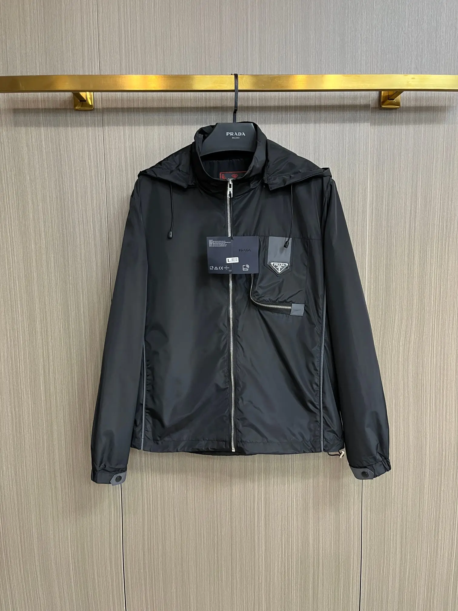 Logo-Appliquéd Hooded Shell Jacket D38014383