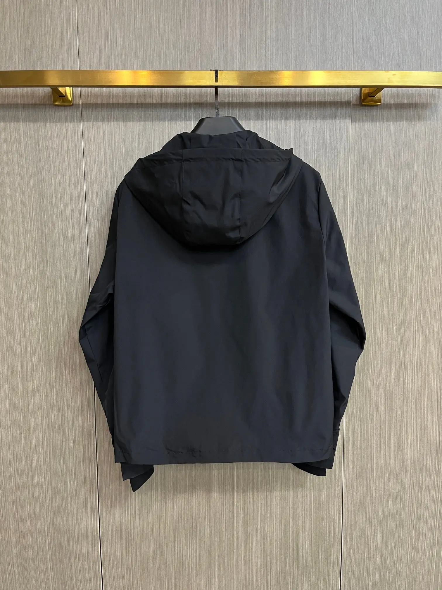 Hooded Technical Shell Jacket D38014396 — view 2