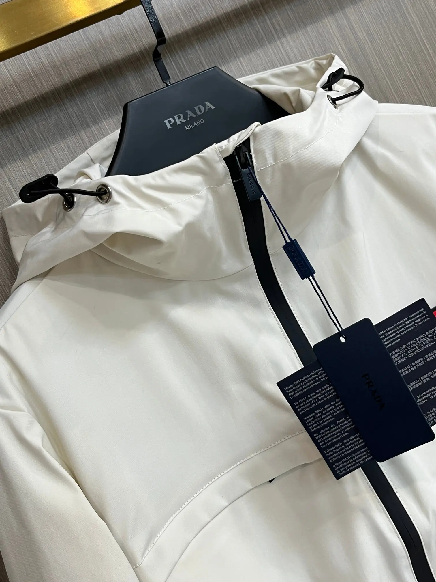 Logo-Appliquéd Hooded Shell Jacket D38014270 — view 3