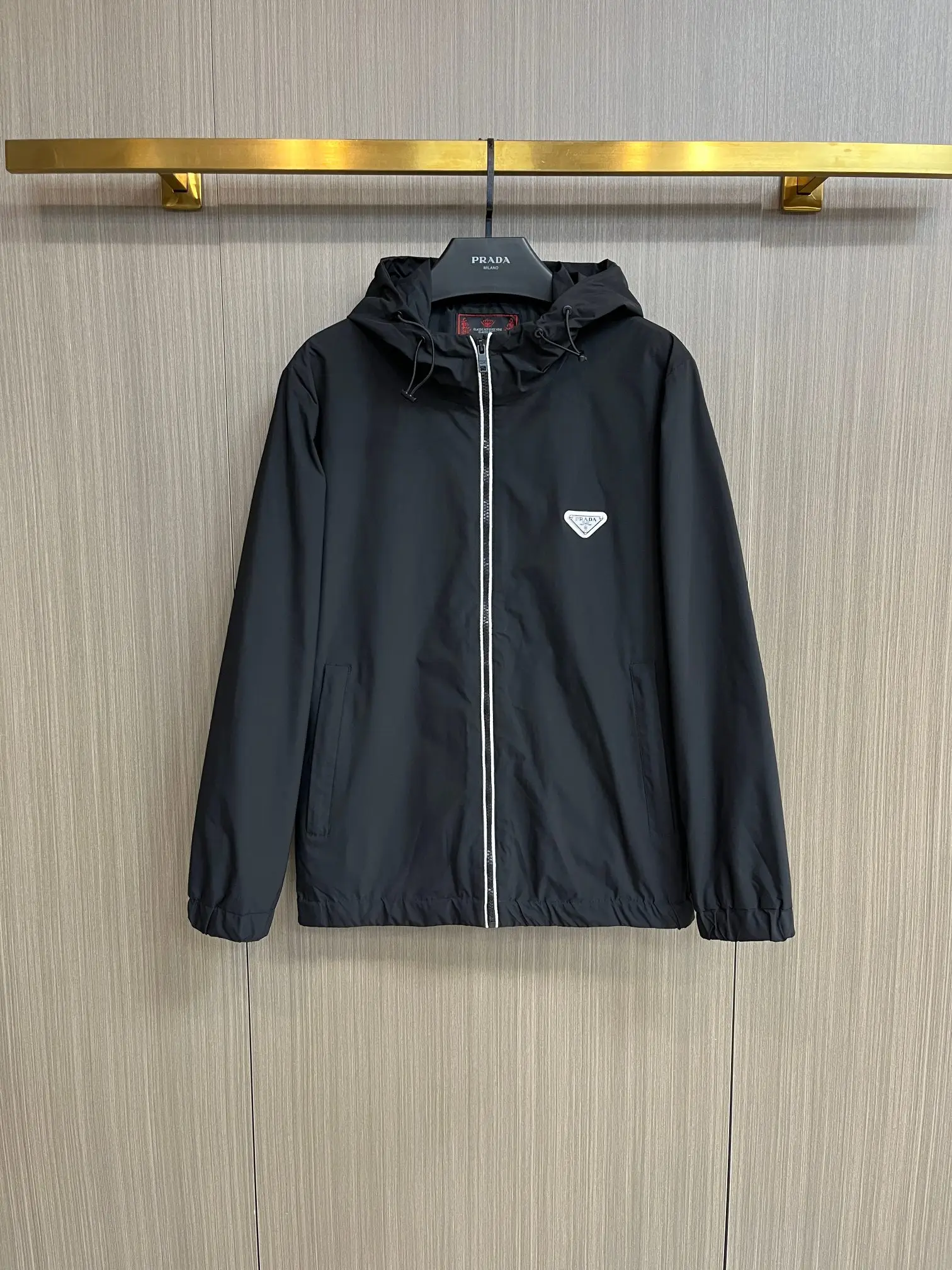 Logo-Appliqué Hooded Shell Jacket D38014267