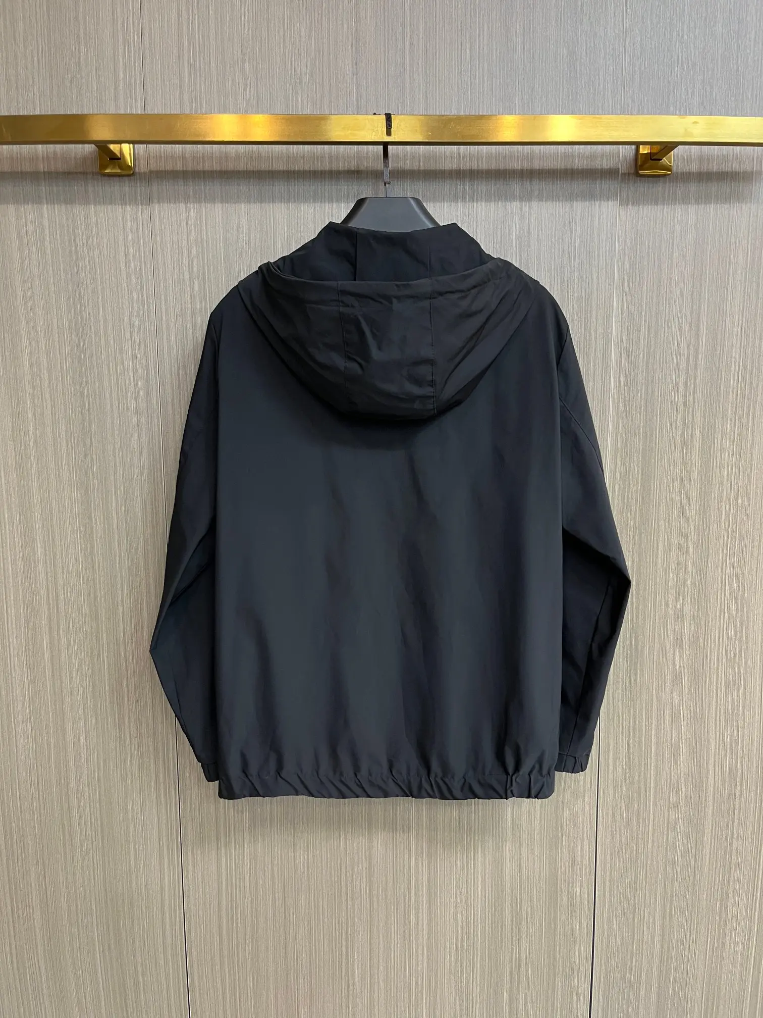 Logo-Appliqué Hooded Shell Jacket D38014267 — view 2