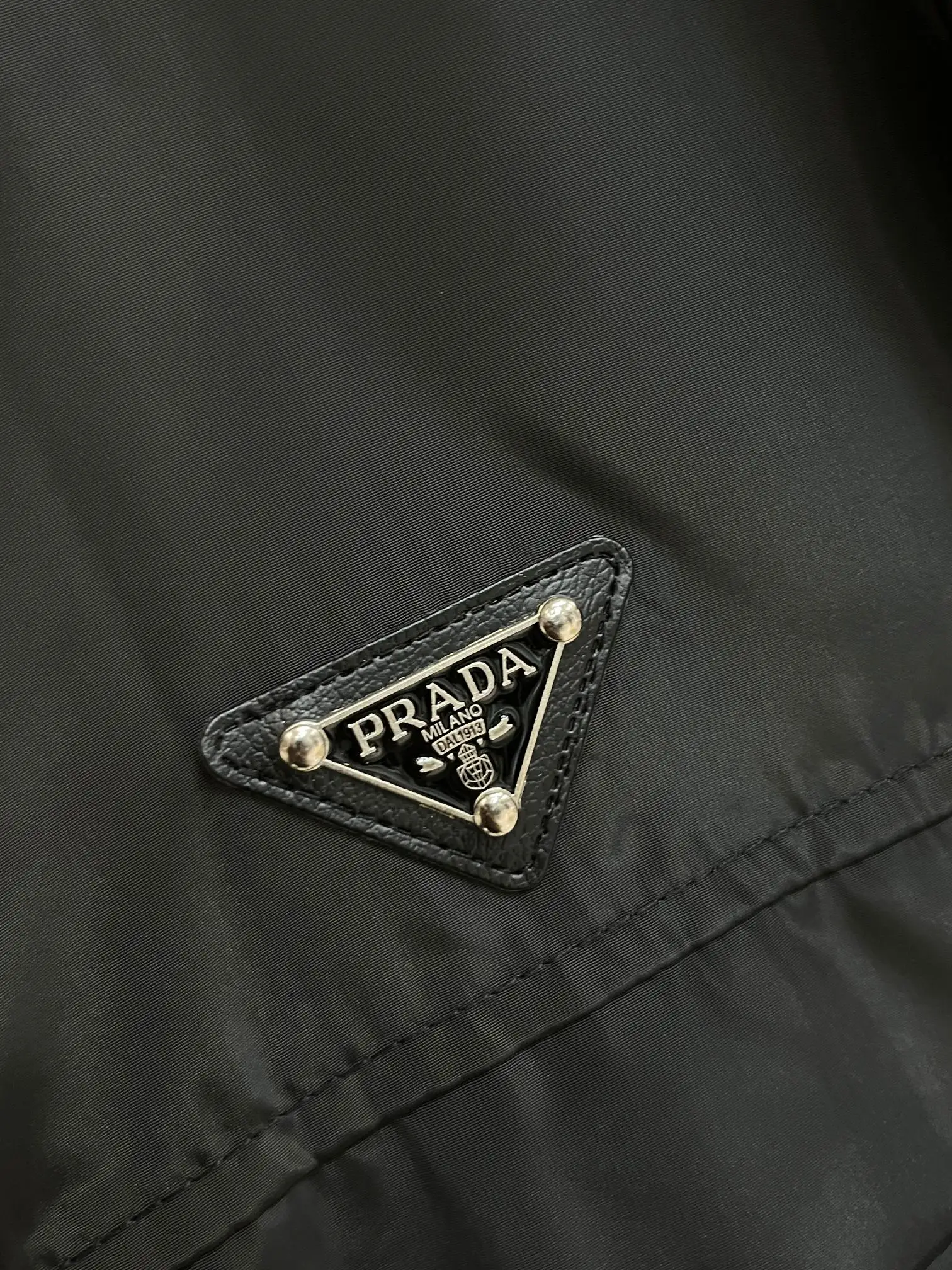 Logo-Appliquéd Hooded Shell Jacket D38014284 — view 6