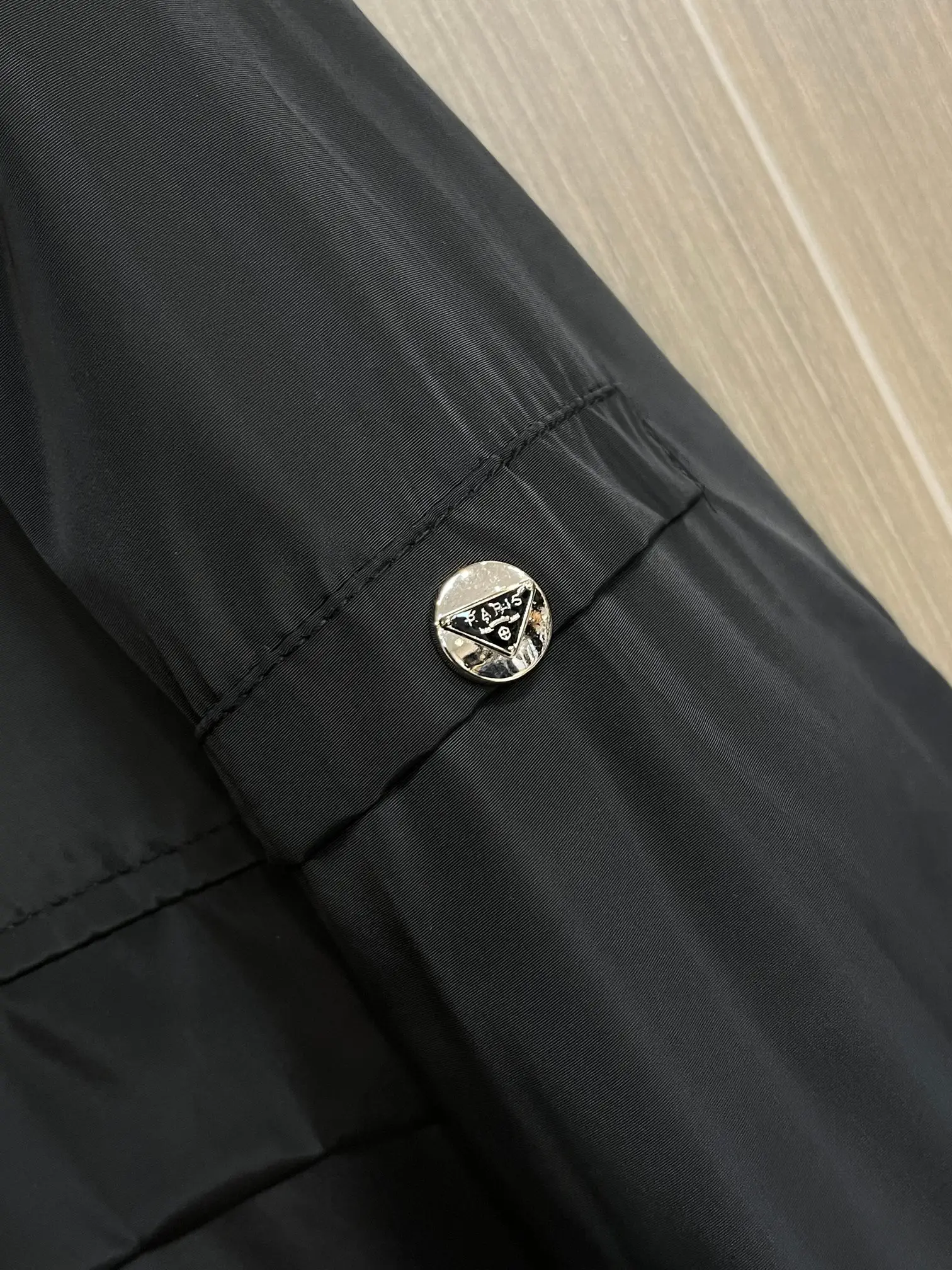 Logo-Appliquéd Hooded Shell Jacket D38014284 — view 7