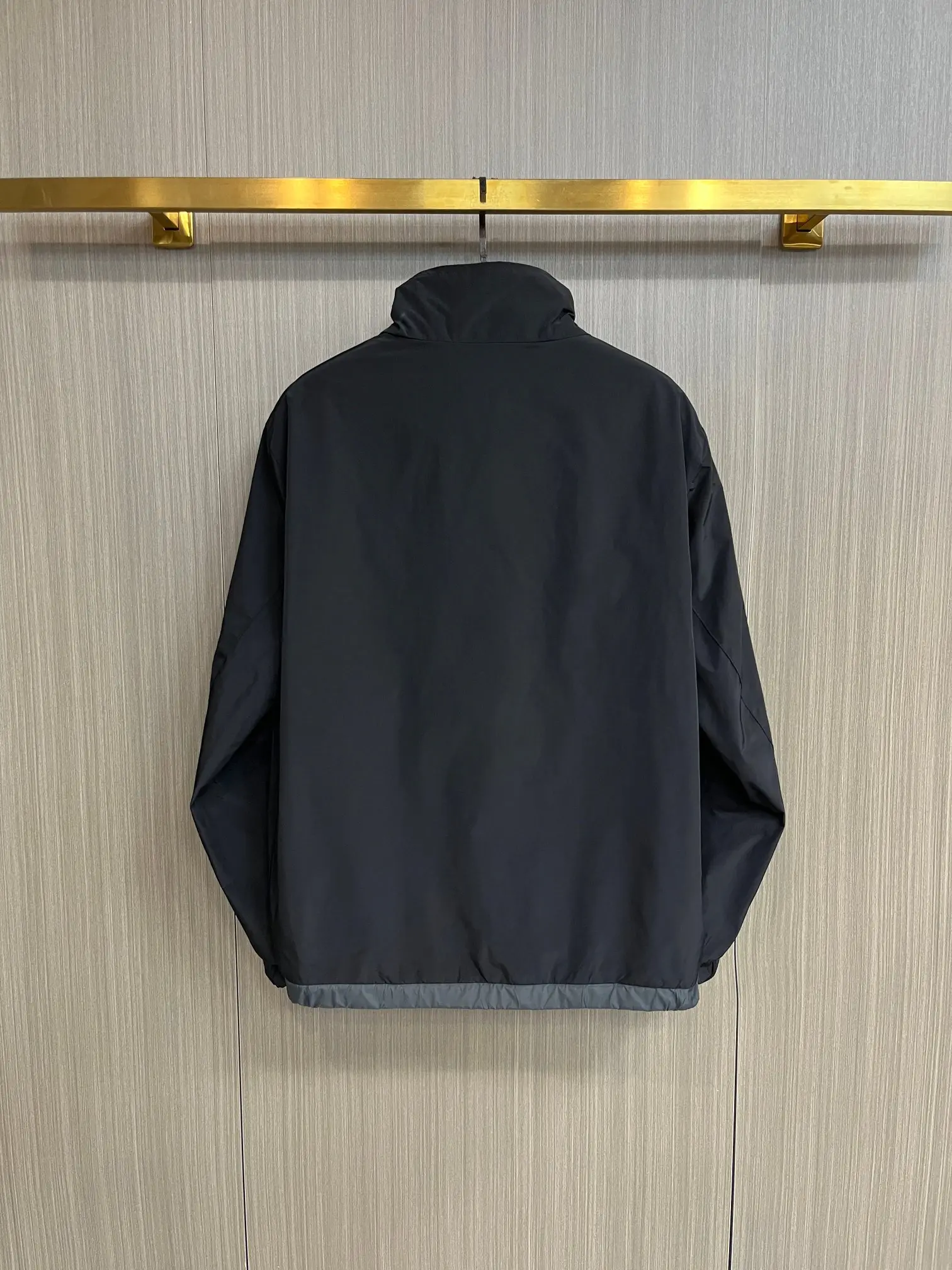 Logo-Appliquéd Hooded Shell Jacket D38014268 — view 2