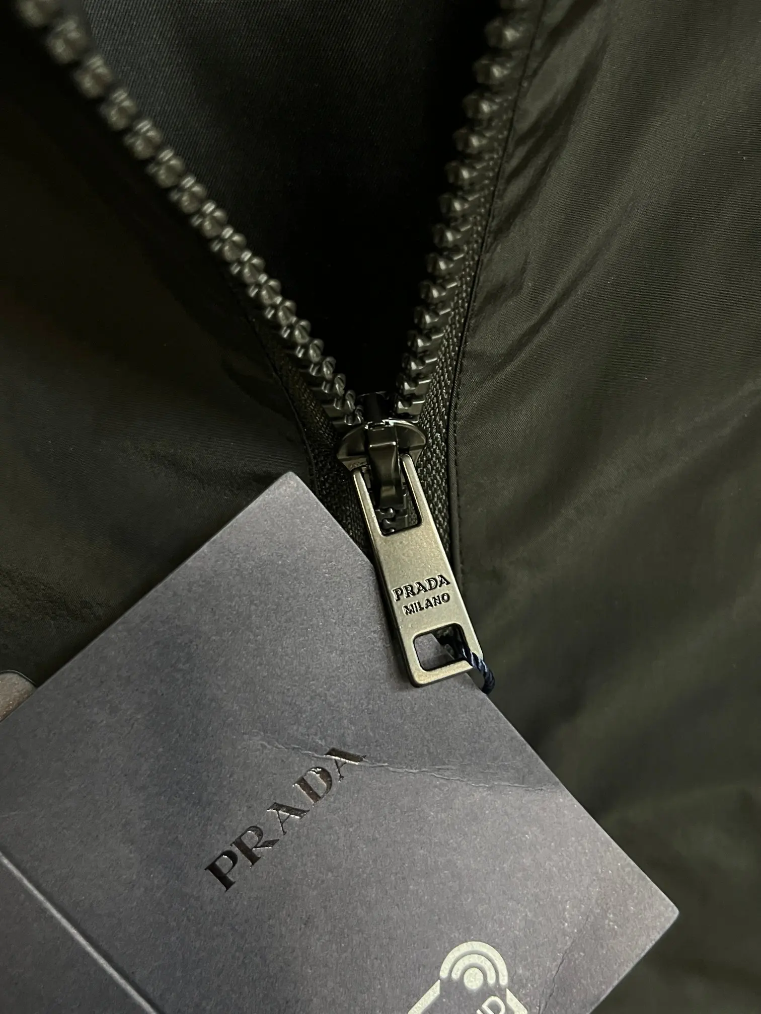 Logo-Appliquéd Hooded Shell Jacket D38014268 — view 4