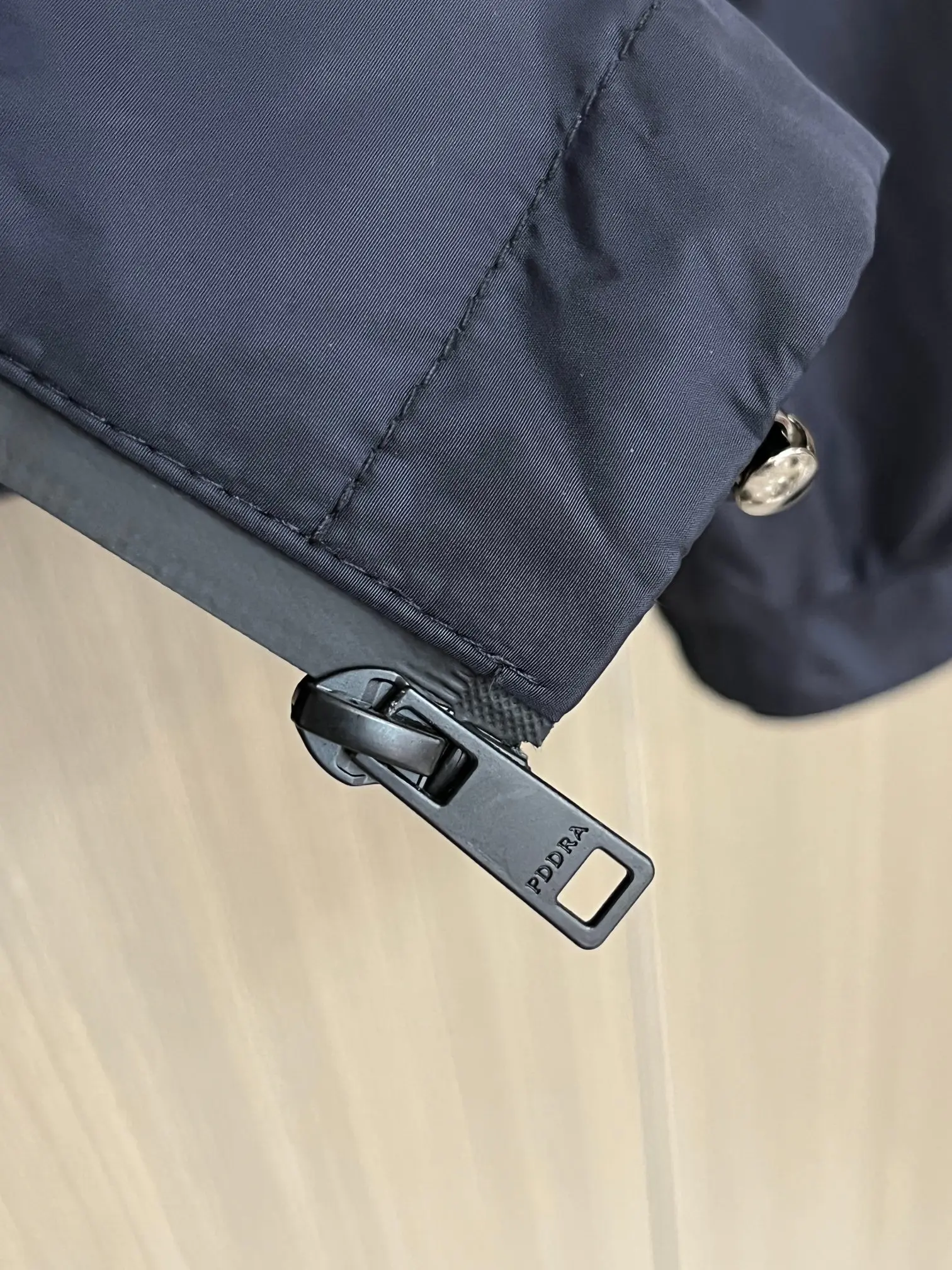 Logo-Patch Hooded Shell Jacket D38014291 — view 7