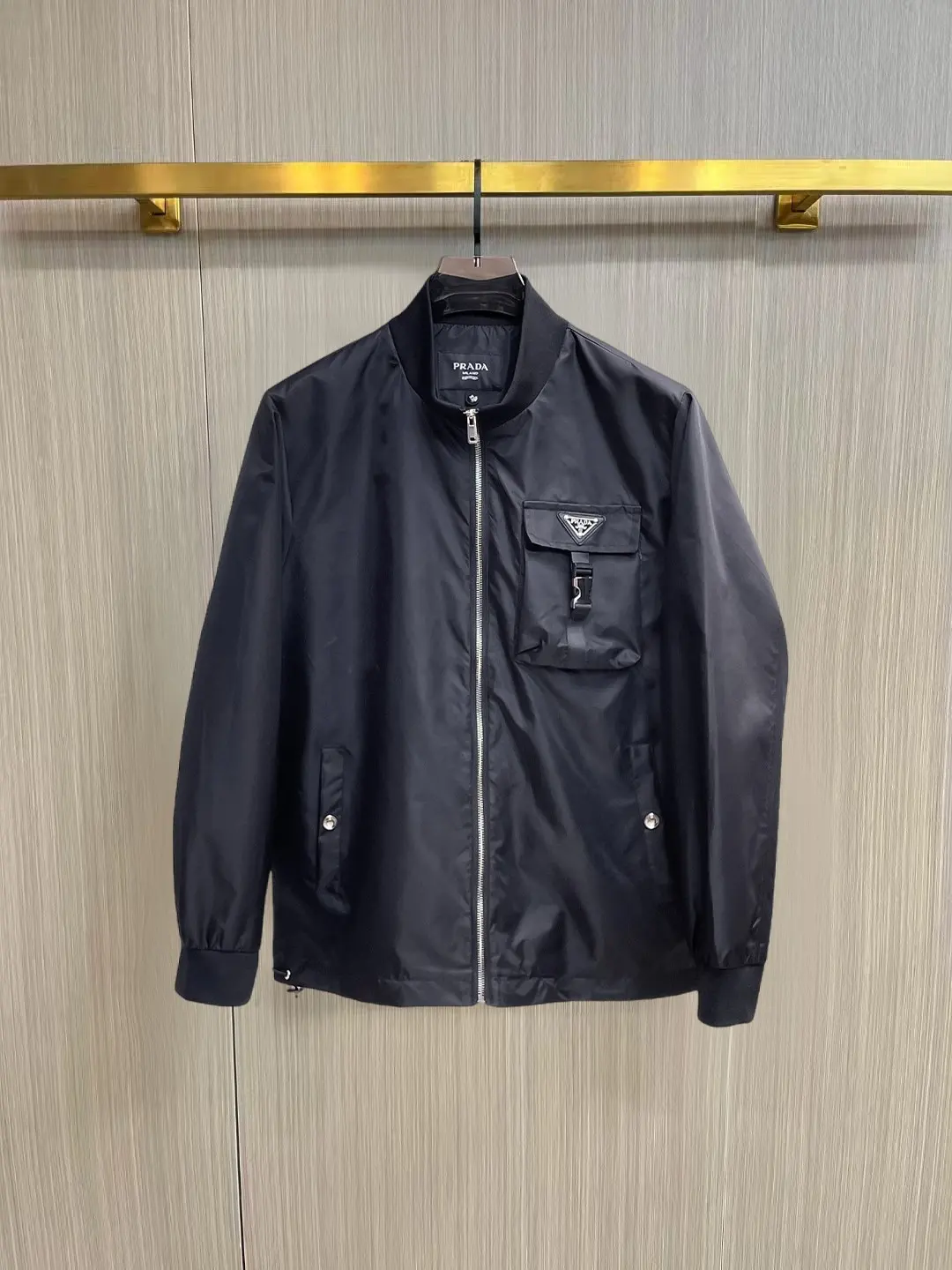 Logo-Appliquéd Shell Bomber Jacket D38014466