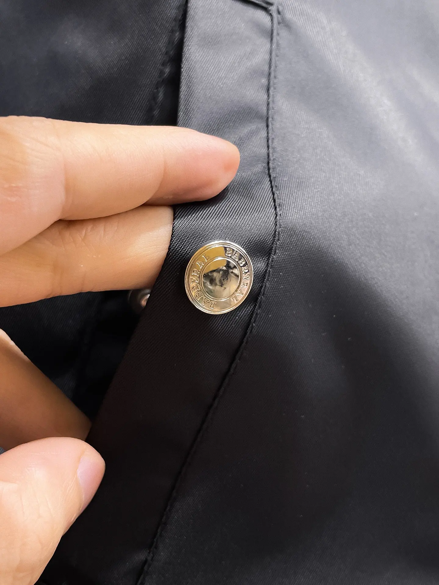 Logo-Appliquéd Shell Bomber Jacket D38014466 — view 10