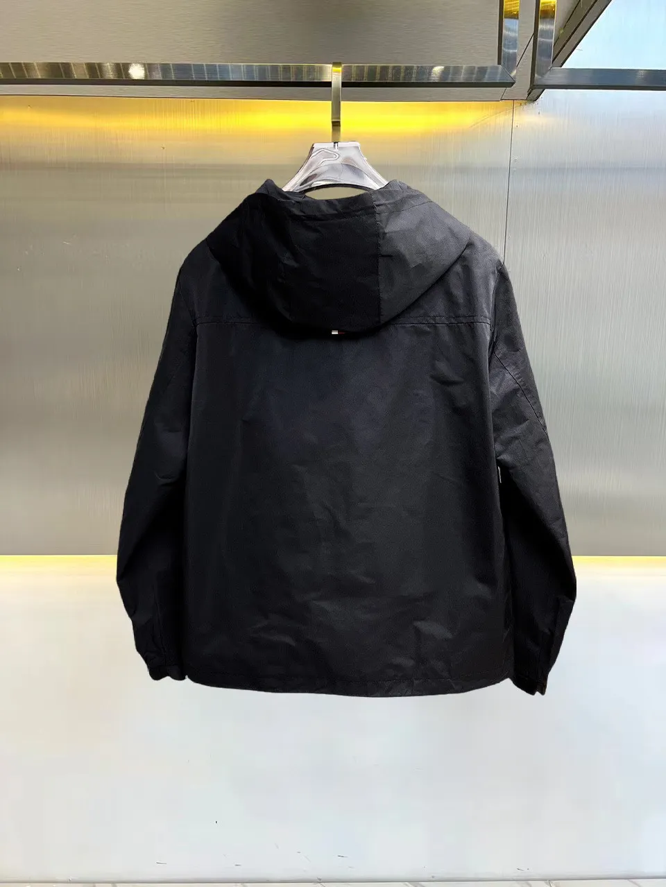 Hooded Shell Field Jacket D38014726 — view 2
