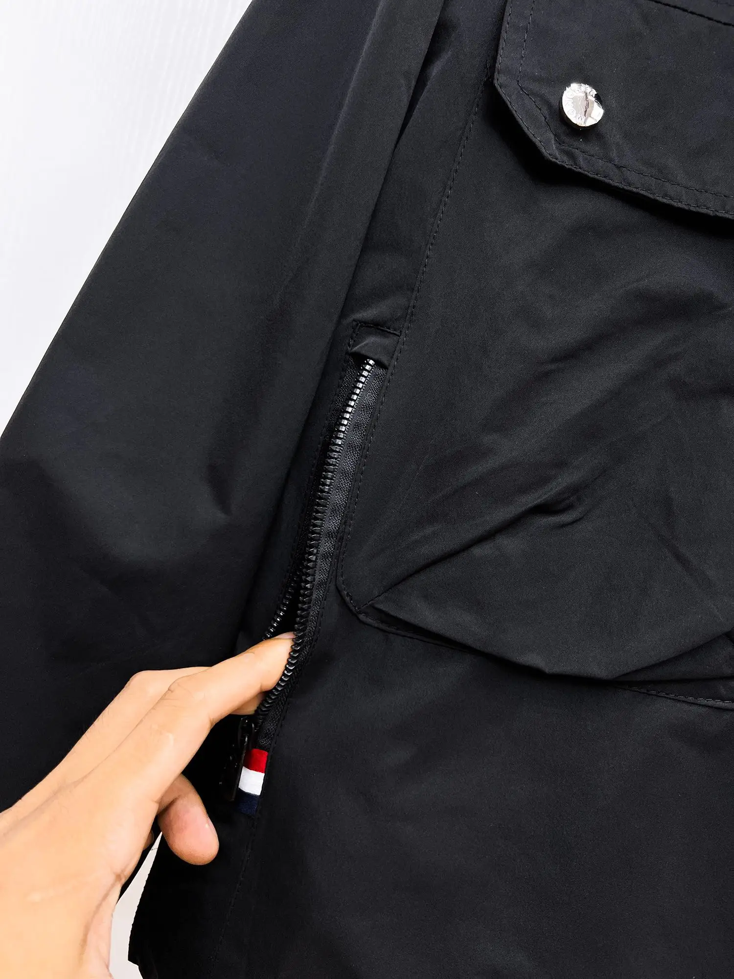 Hooded Shell Field Jacket D38014726 — view 9