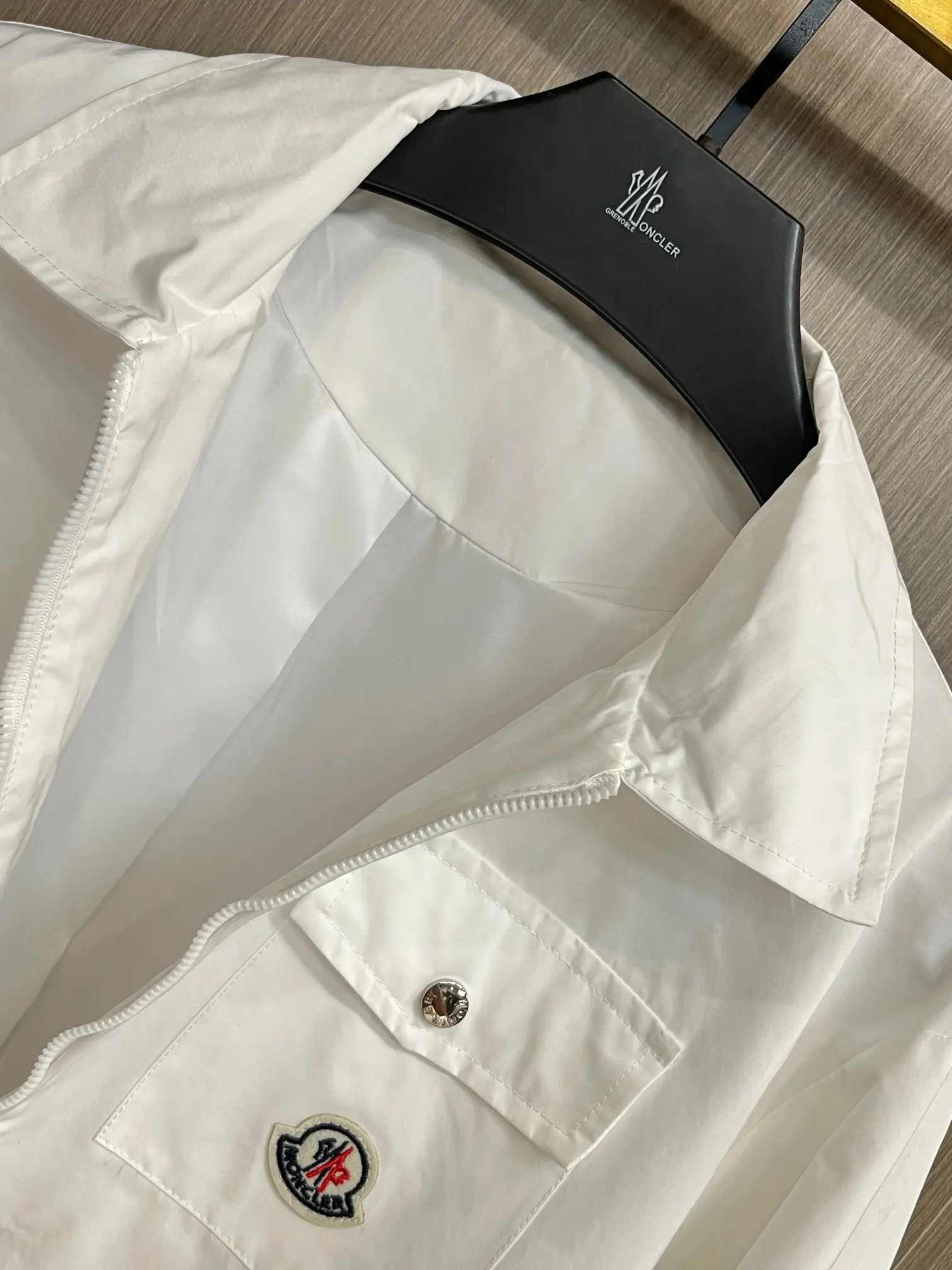 Moncler Logo-Appliqué Zip-Up Harrington Jacket D38014300 — view 4