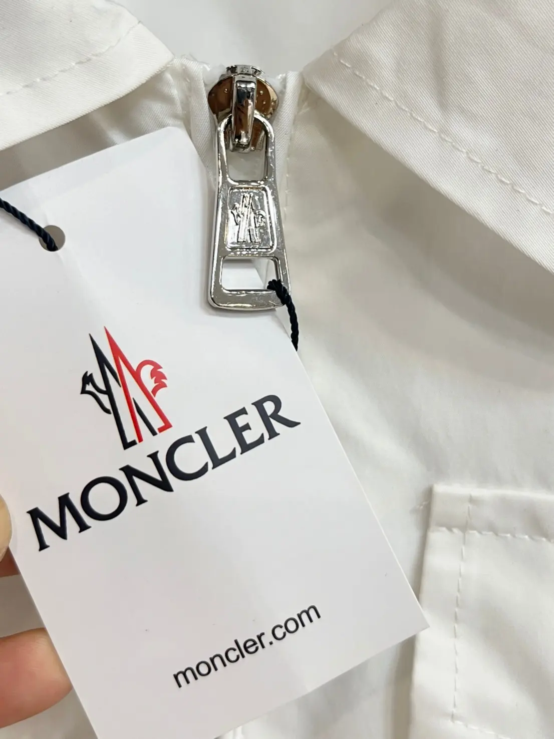 Moncler Logo-Appliqué Zip-Up Harrington Jacket D38014300 — view 7