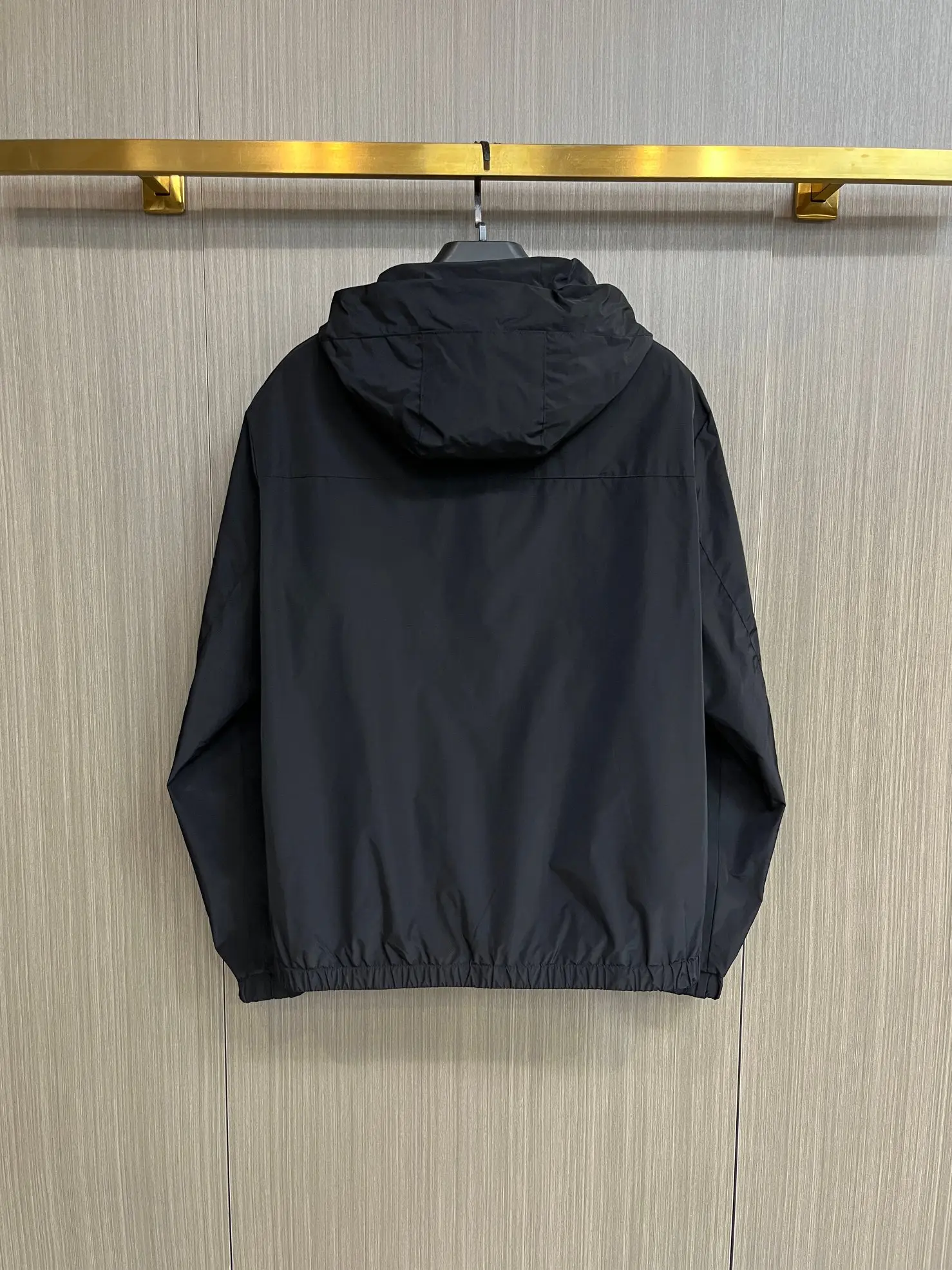 Hooded Shell Windbreaker Jacket D38014266 — view 2