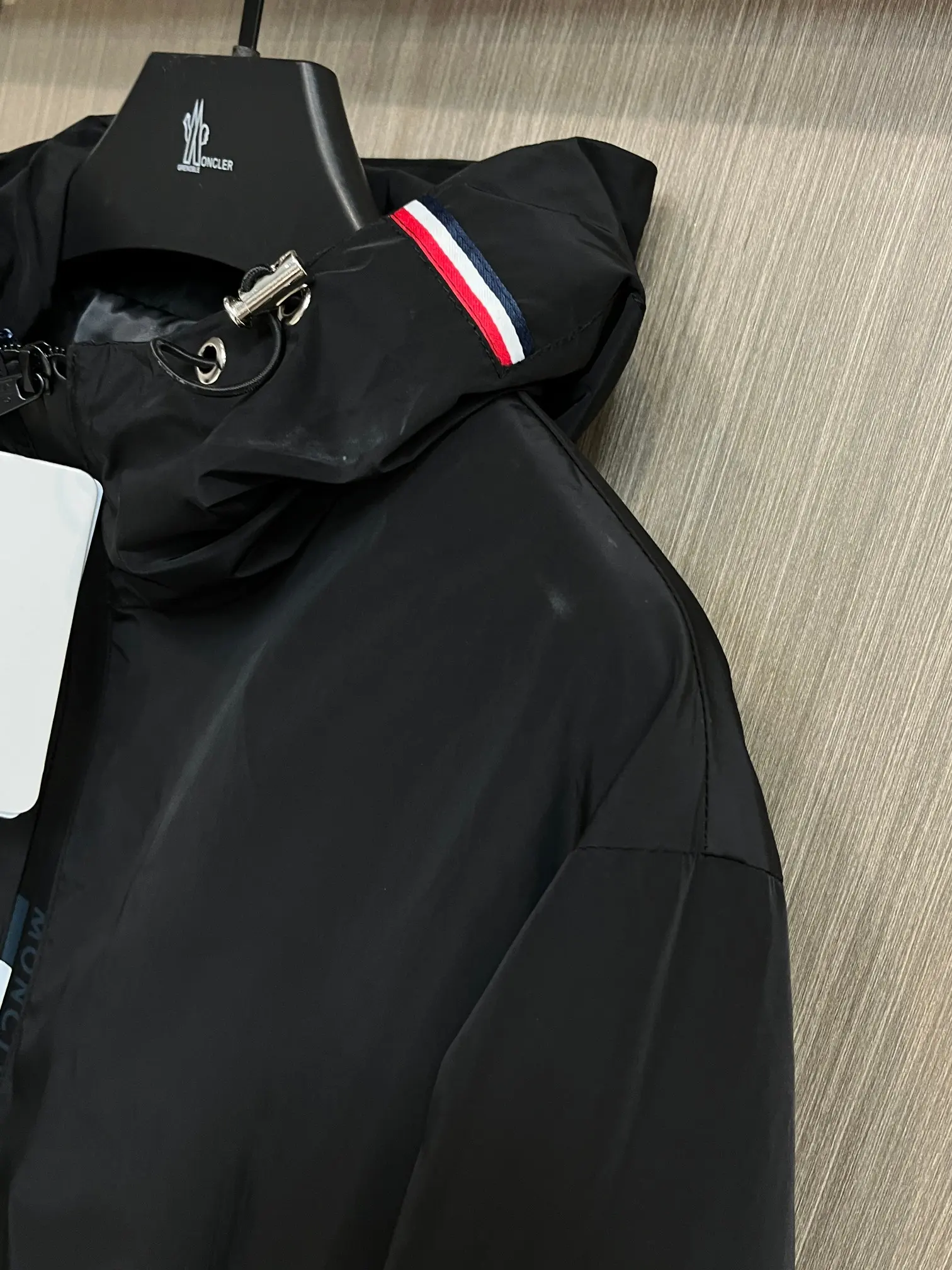 Hooded Shell Windbreaker Jacket D38014266 — view 4