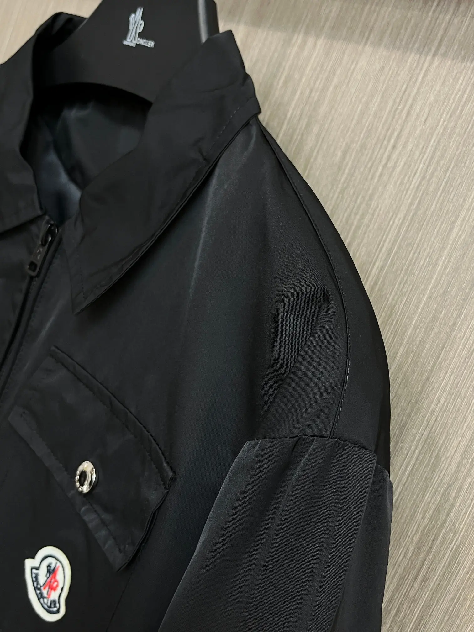 Logo-Appliqué Zip-Up Harrington Jacket D38014294 — view 4