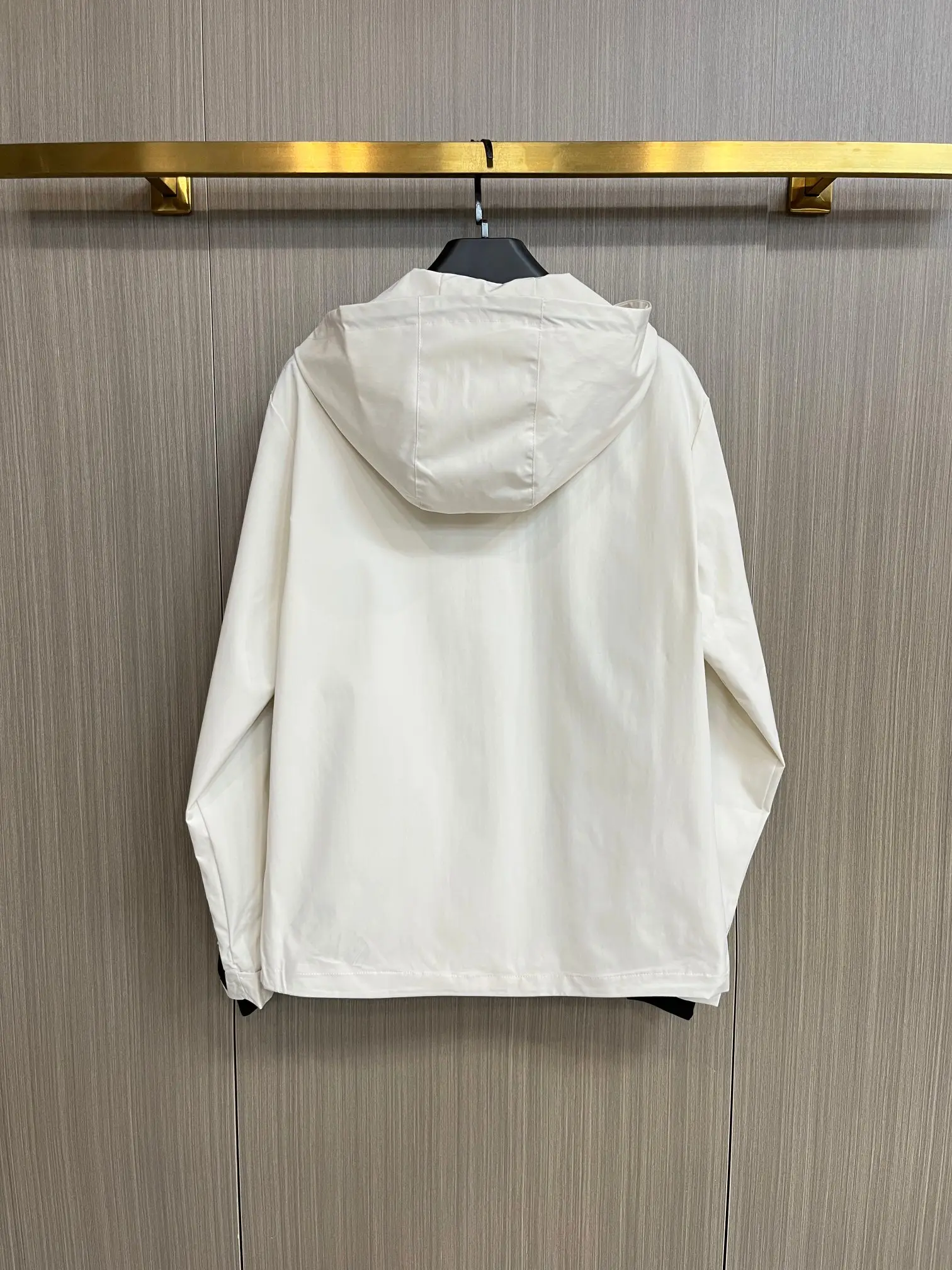 Hooded Technical Shell Jacket D38014378 — view 2