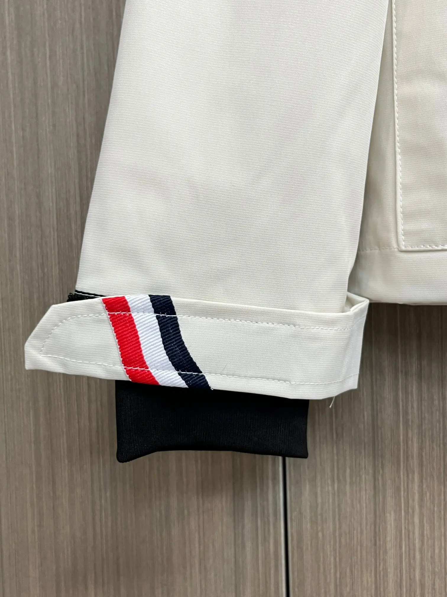 Hooded Technical Shell Jacket D38014378 — view 8