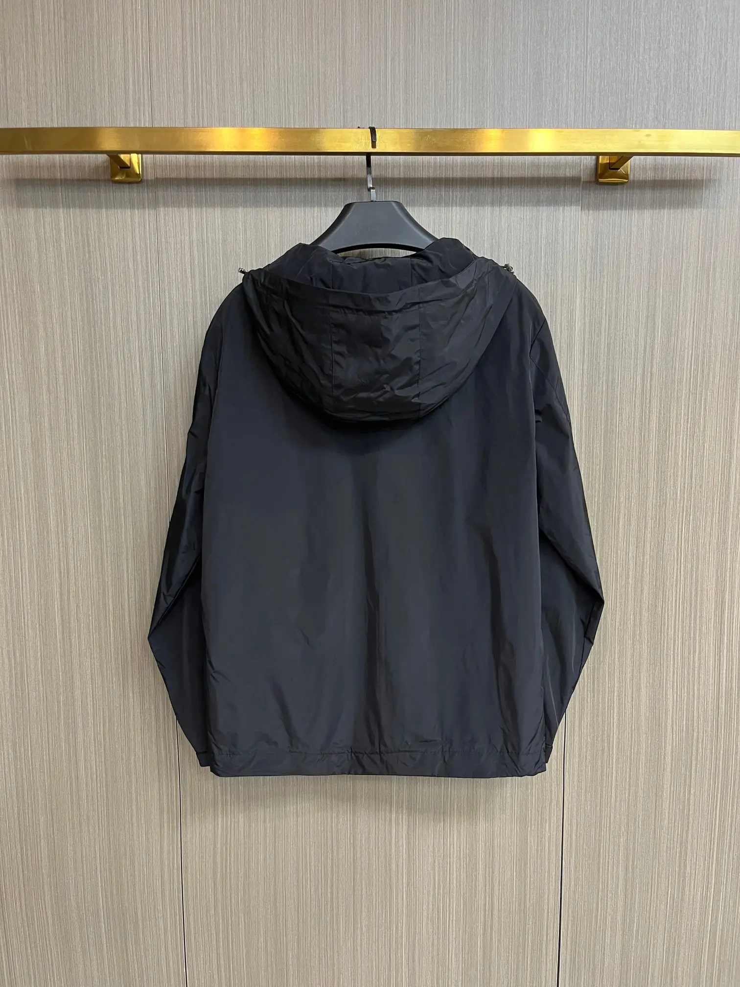 Hooded Shell Windbreaker Jacket D38014278 — view 2
