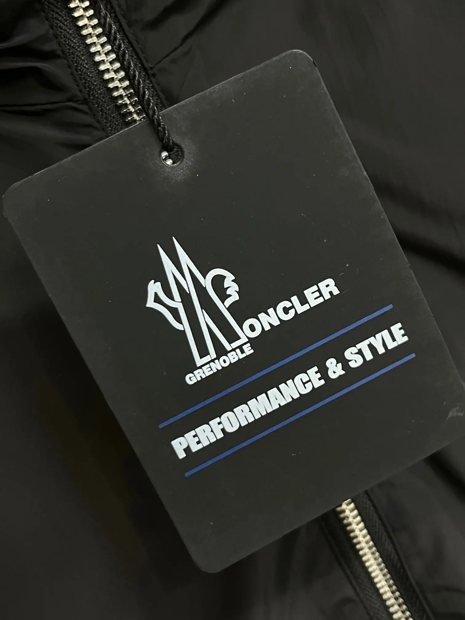 Hooded Shell Windbreaker Jacket D38014278 — view 7