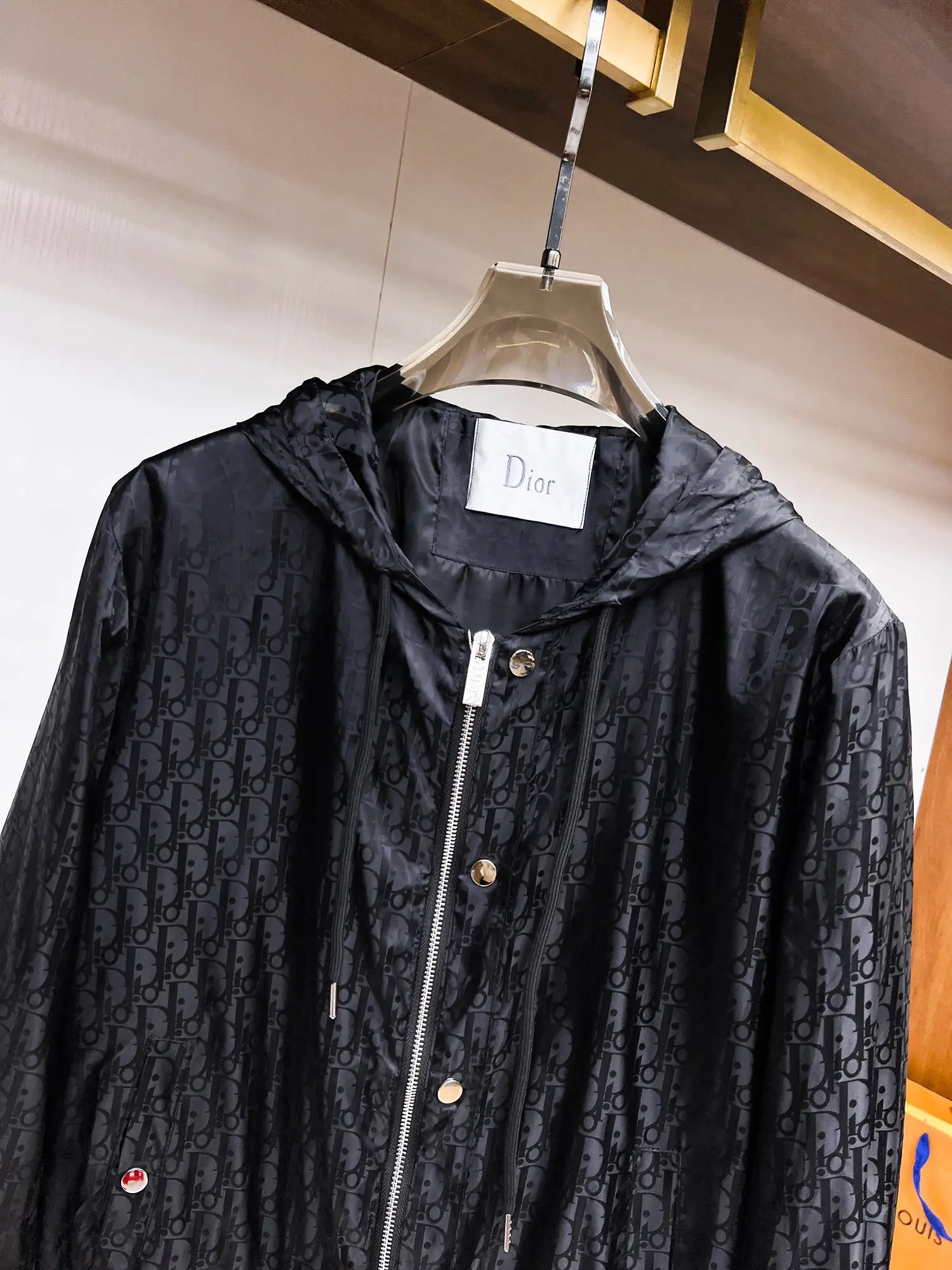 Oblique Jacquard Hooded Windbreaker Jacket D38014713 — view 4