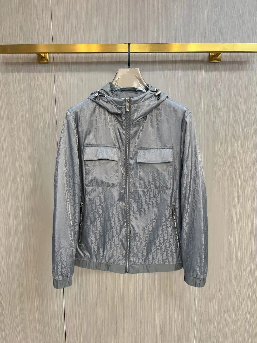 Oblique Reversible Hooded Jacket D38014452 — view 2
