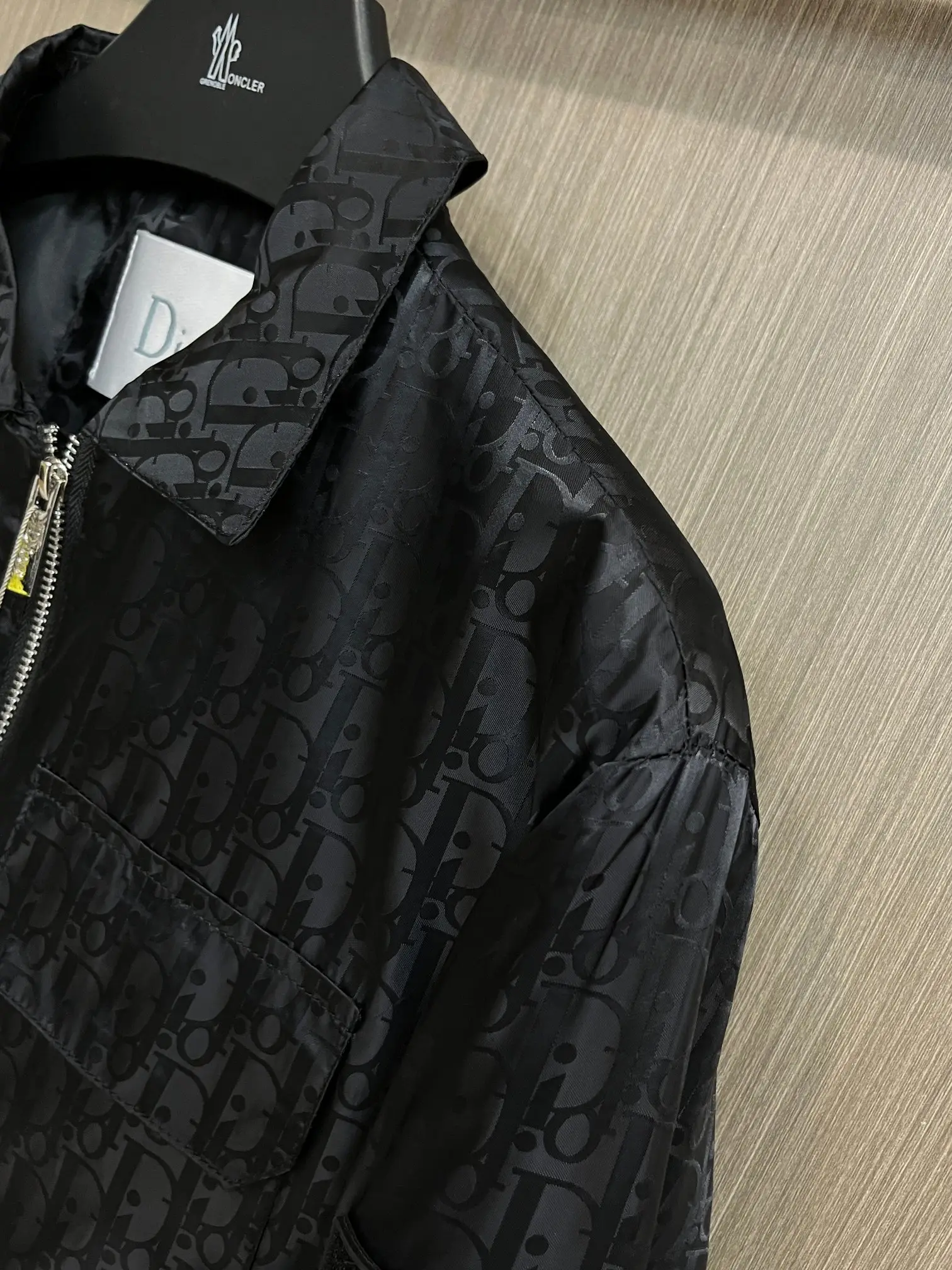 Oblique Jacquard Hooded Zip-Up Jacket D38014391 — view 4