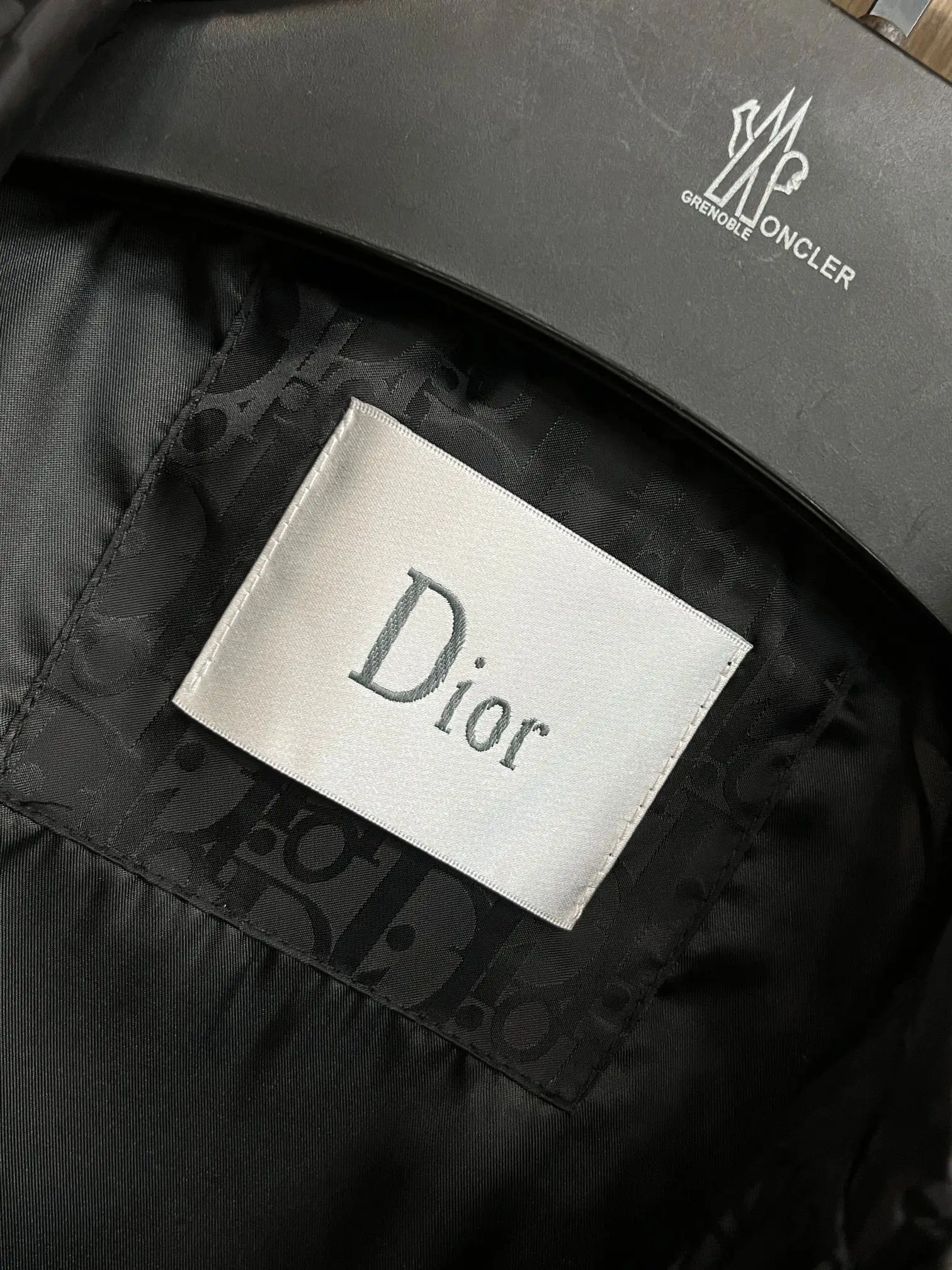 Oblique Jacquard Hooded Zip-Up Jacket D38014391 — view 5