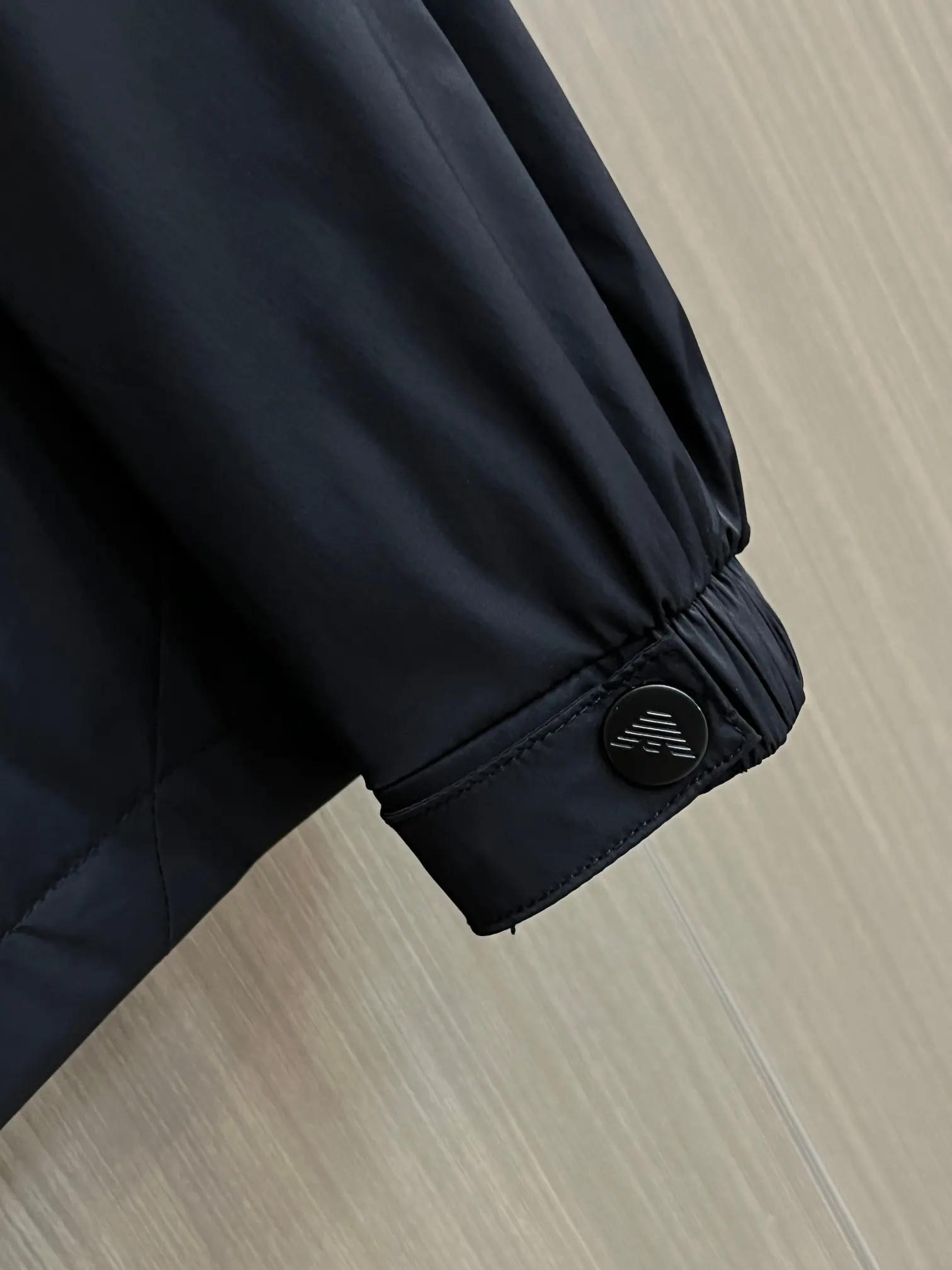 Logo-Print Hooded Shell Jacket D38014311 — view 9
