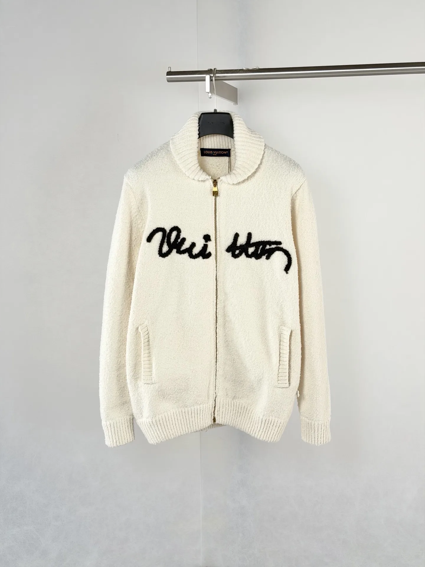 Logo Embroidery Bouclé Knit Zip-Up Cardigan D38020736