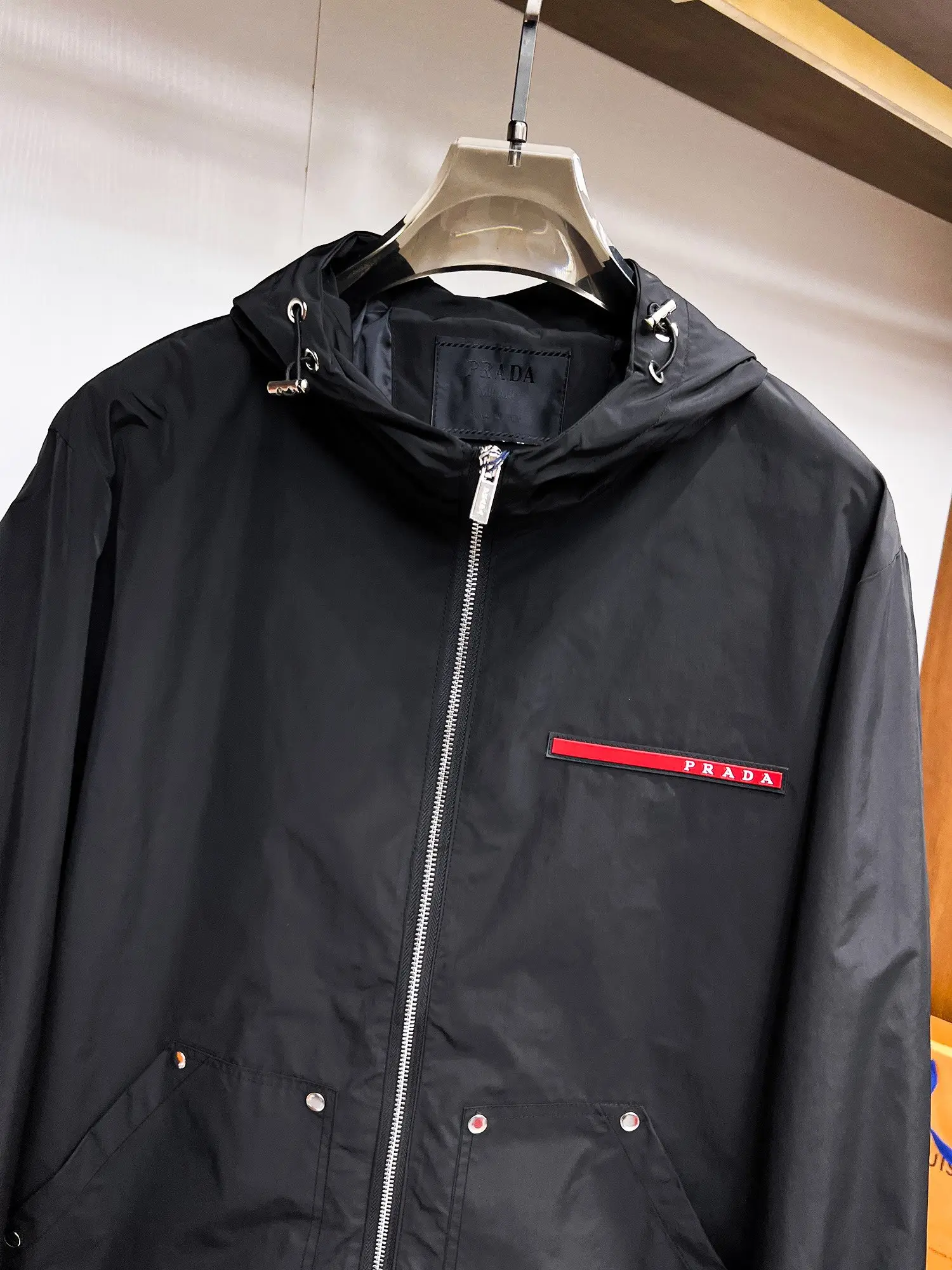Logo-Patch Hooded Shell Jacket D39014686 — view 4