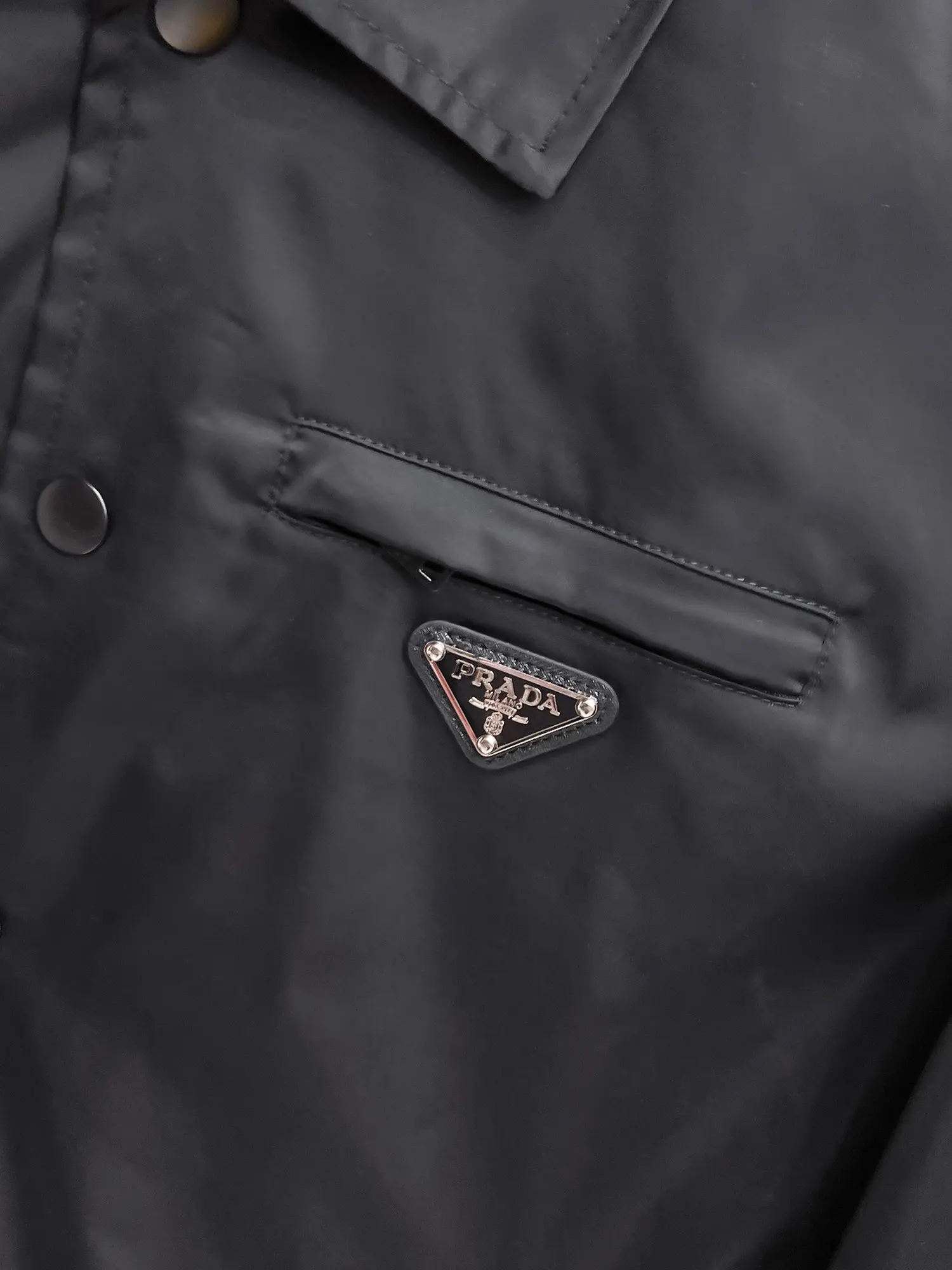 Logo-Appliquéd Re-Nylon Coach Jacket D39014458 — view 7