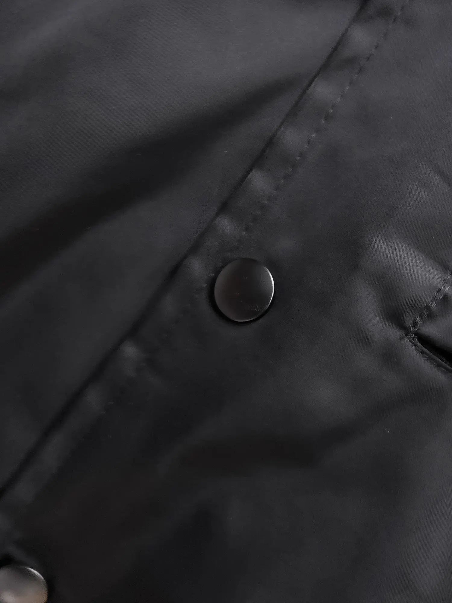 Logo-Appliquéd Re-Nylon Coach Jacket D39014458 — view 10