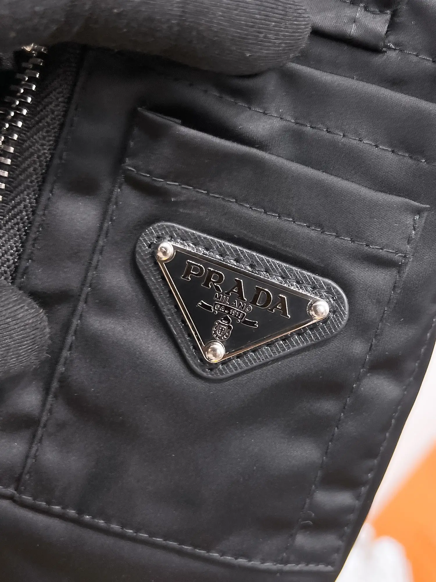 Logo-Appliquéd Re-Nylon Bomber Jacket D39014456 — view 8