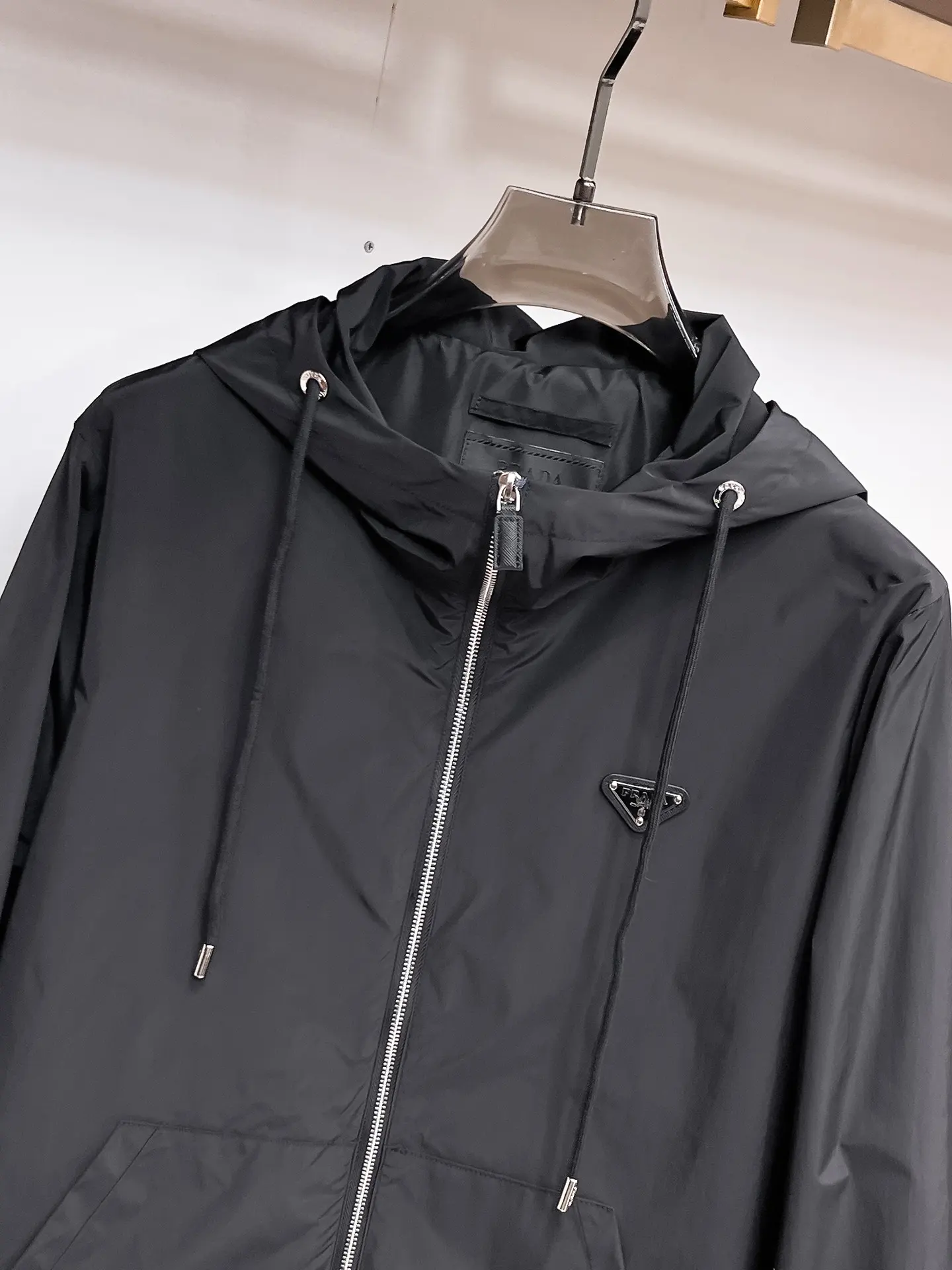 Logo-Appliquéd Hooded Shell Jacket D39014462 — view 4