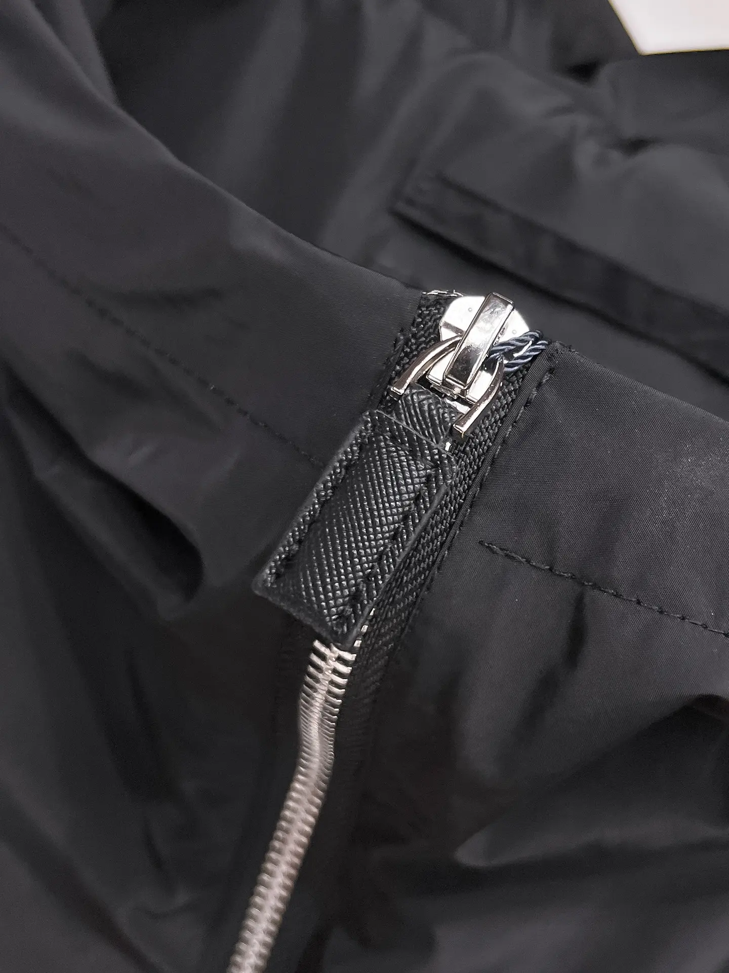 Logo-Appliquéd Hooded Shell Jacket D39014462 — view 6