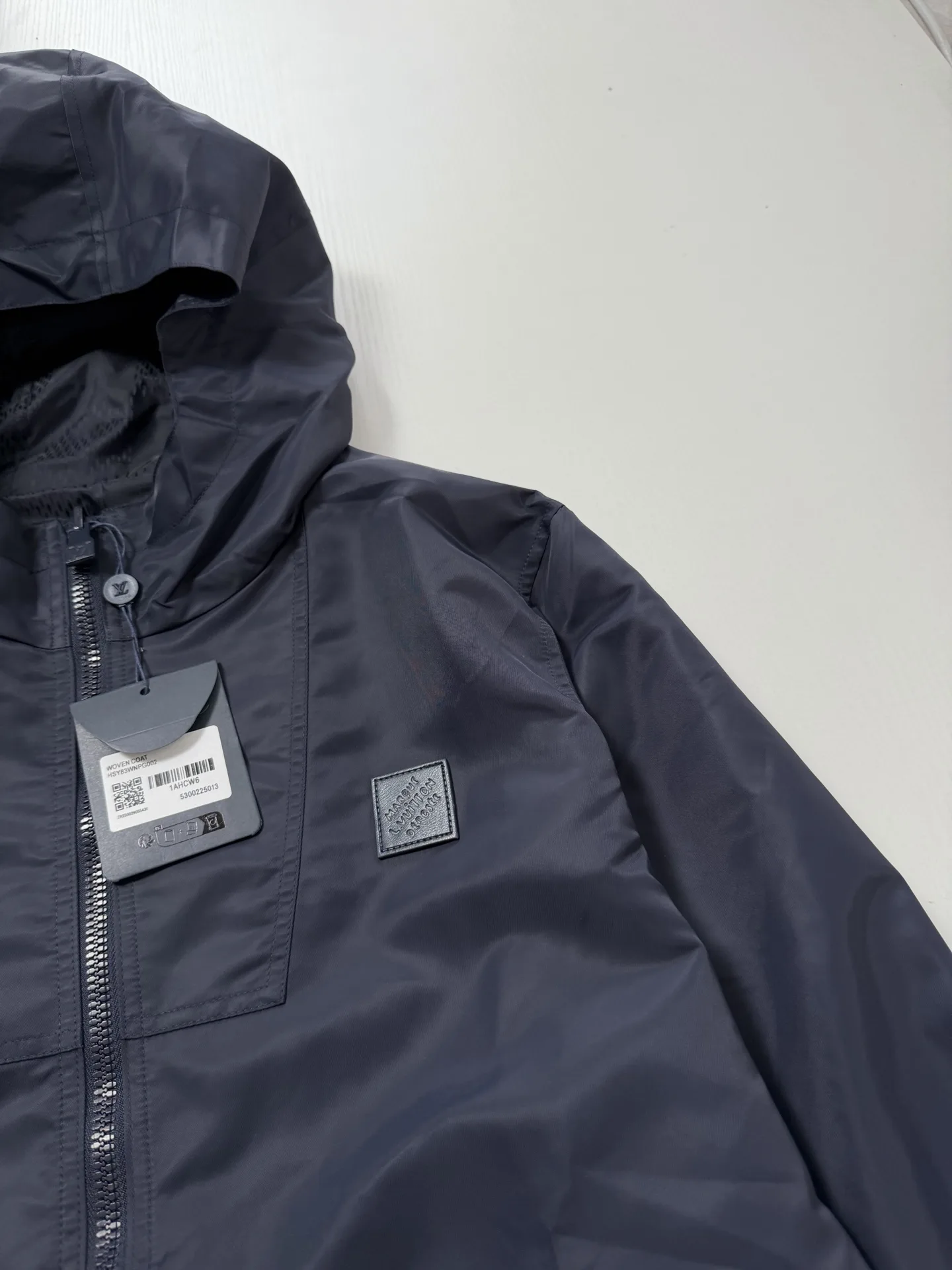 Reversible Damier Jacquard Hooded Windbreaker D39520741 — view 4