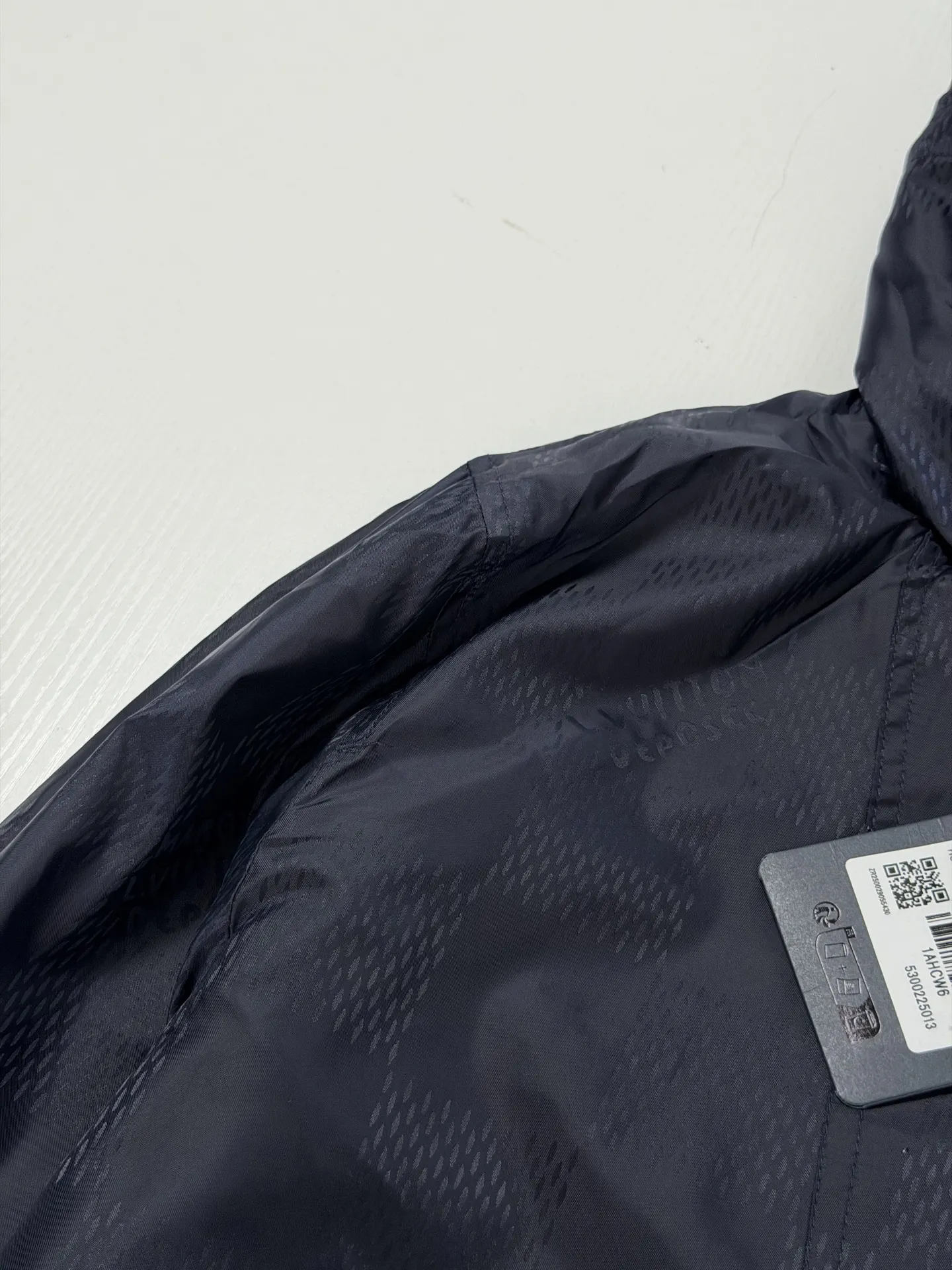 Reversible Damier Jacquard Hooded Windbreaker D39520740 — view 6