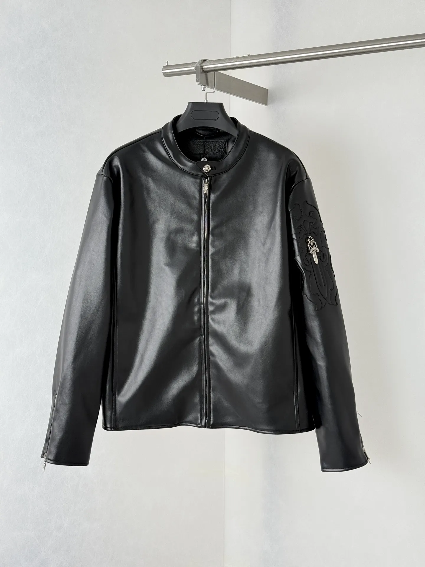 Embroidered Dagger Leather Cafe Racer Jacket D39520679