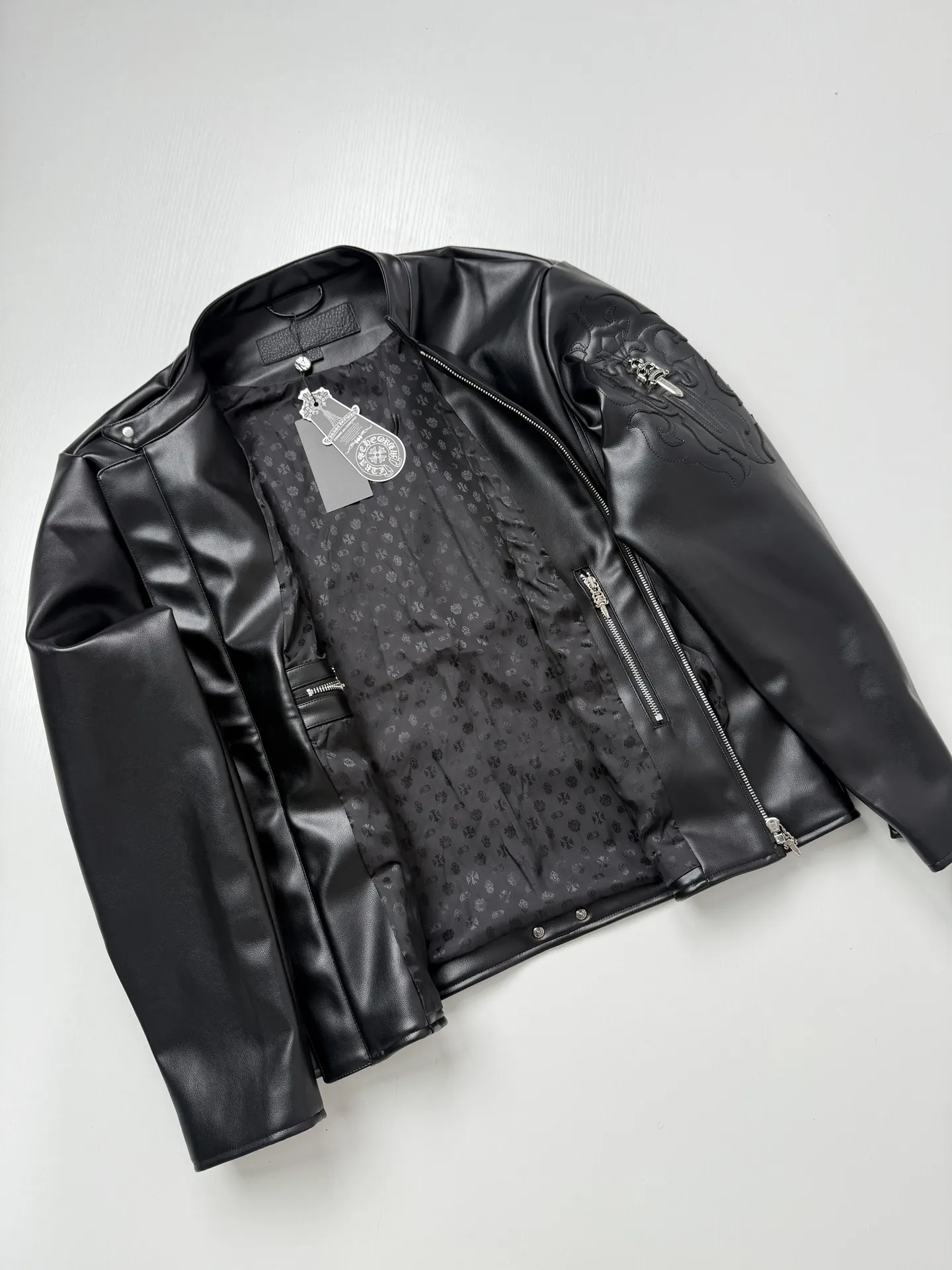 Embroidered Dagger Leather Cafe Racer Jacket D39520679 — view 5