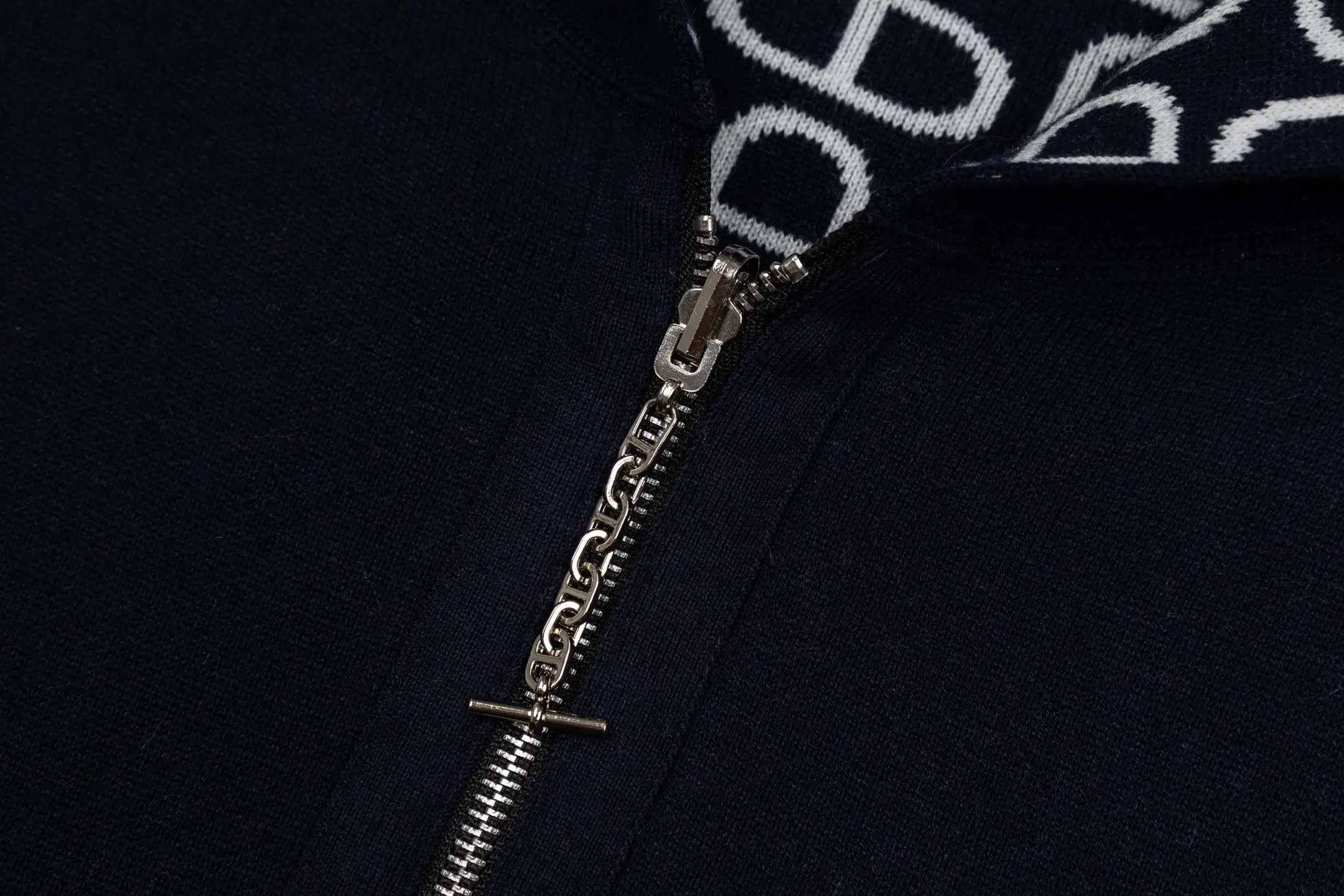 Reversible Chaine d'Ancre Jacquard Cashmere Hoodie D41021041 — view 4