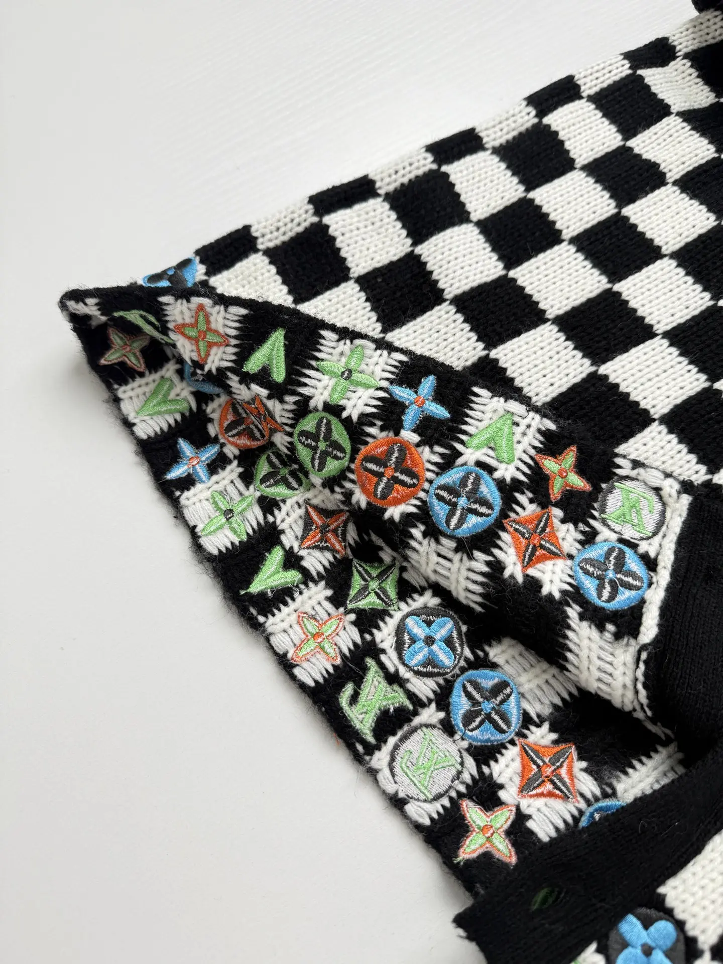 Damier Embroidered Knit Cardigan D42520697 — view 7