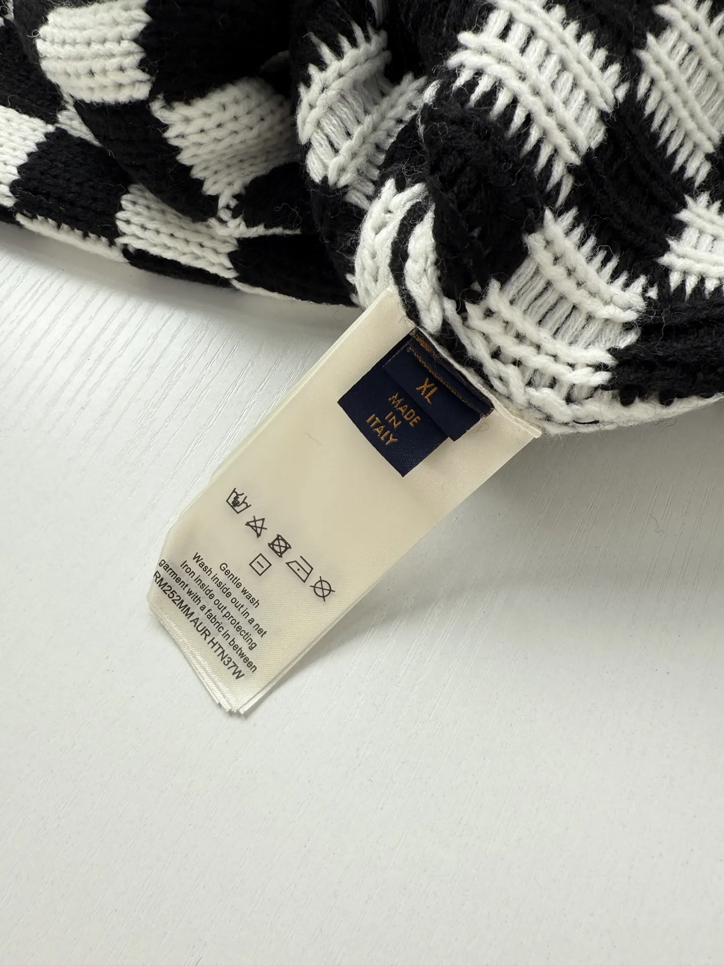 Damier Embroidered Knit Cardigan D42520697 — view 12