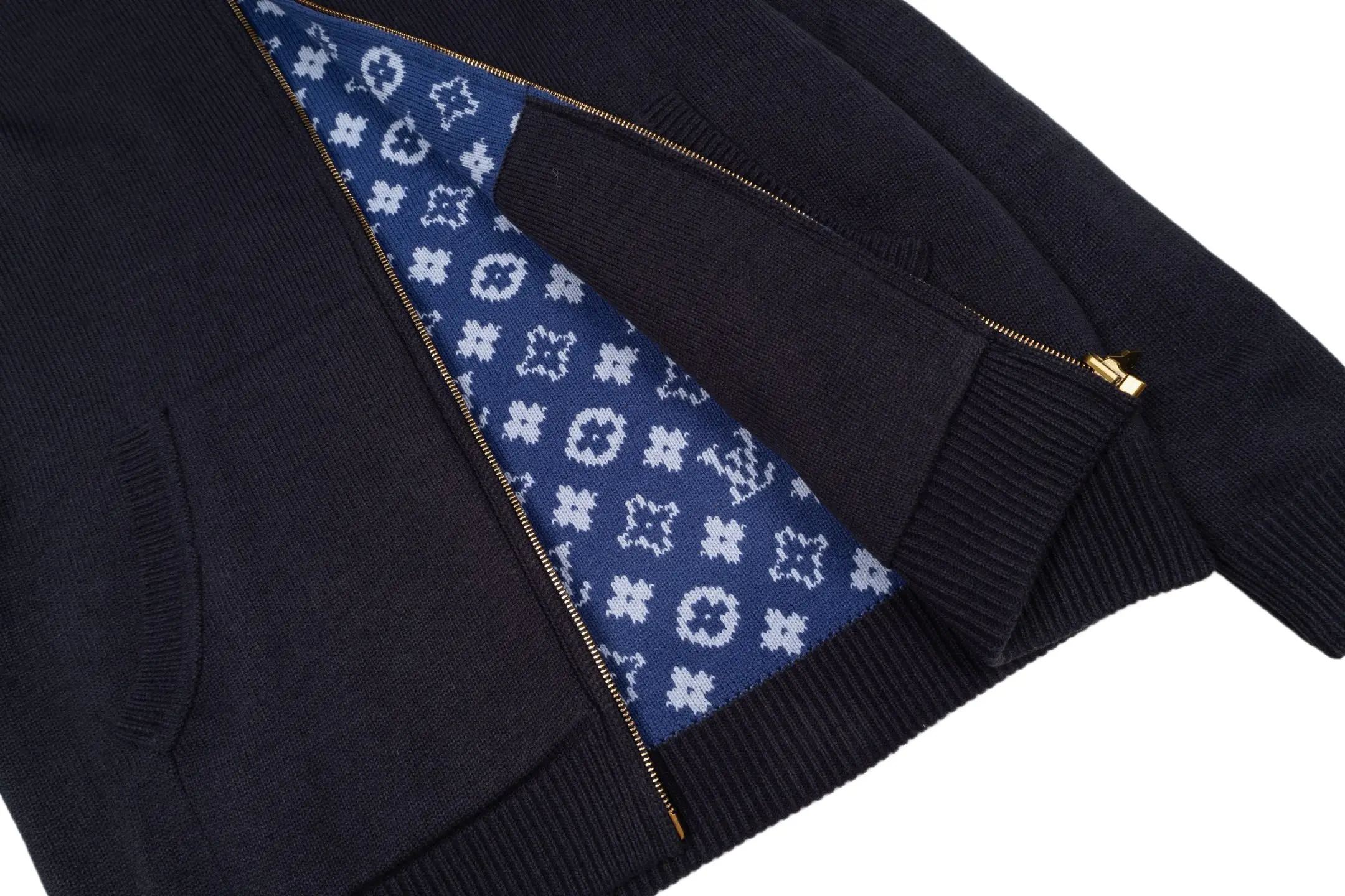 Reversible Monogram Jacquard Wool Zip-Up Cardigan D43021195 — view 7