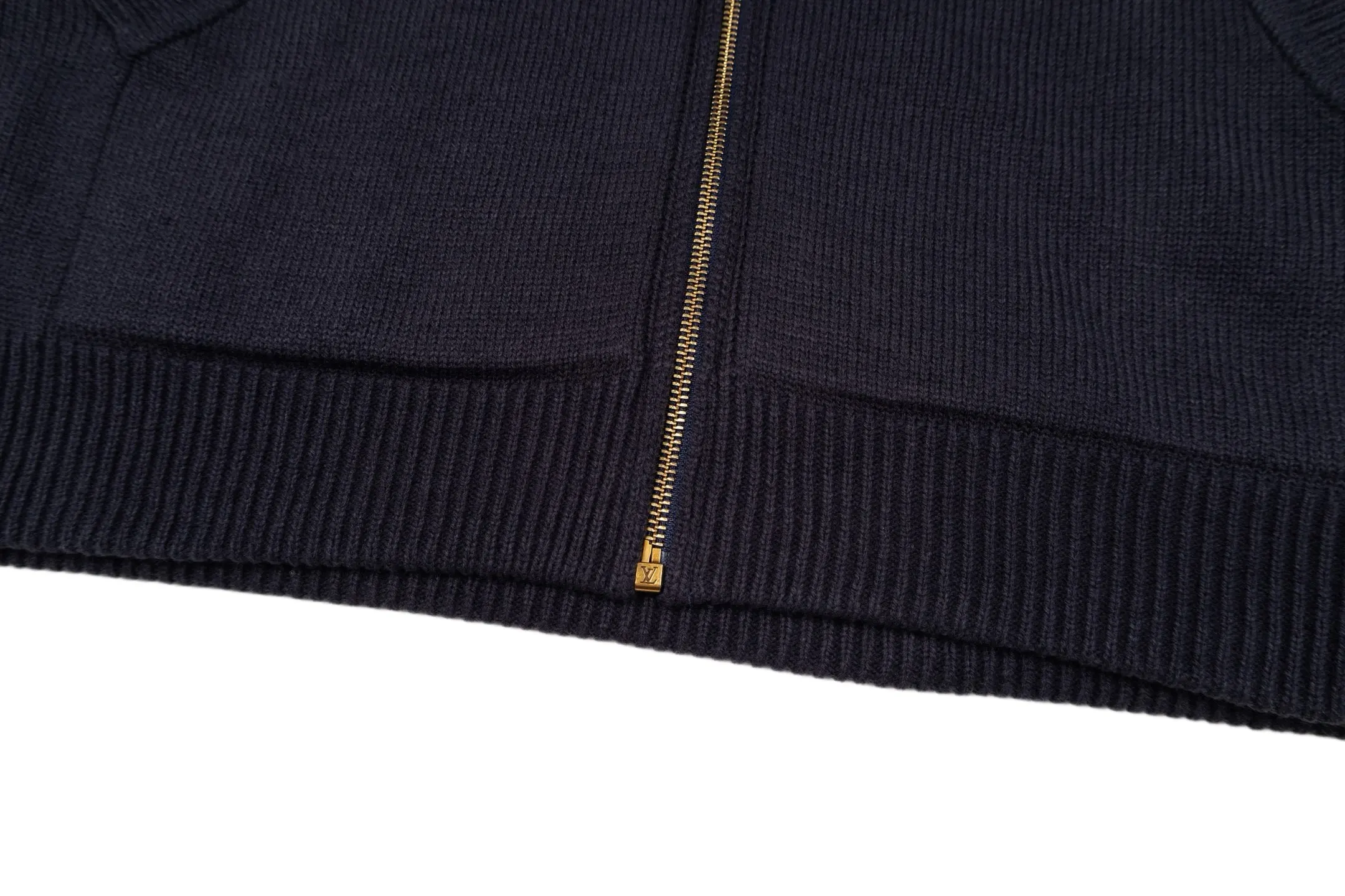 Reversible Monogram Jacquard Wool Zip-Up Cardigan D43021195 — view 8