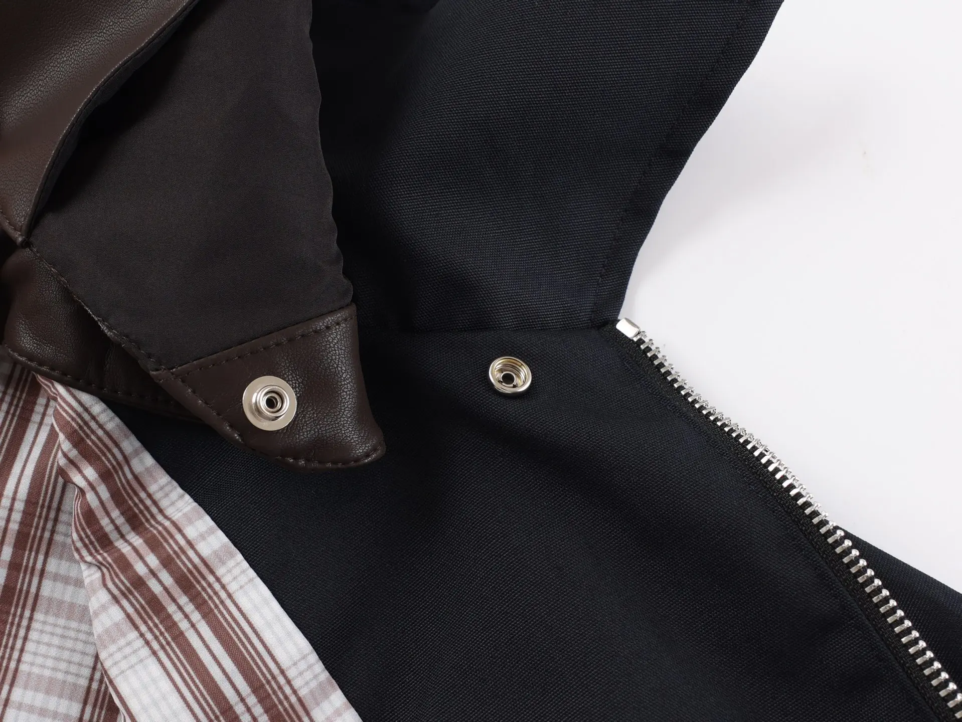 Intrecciato Leather Collar Zip-Up Jacket D43021105 — view 7