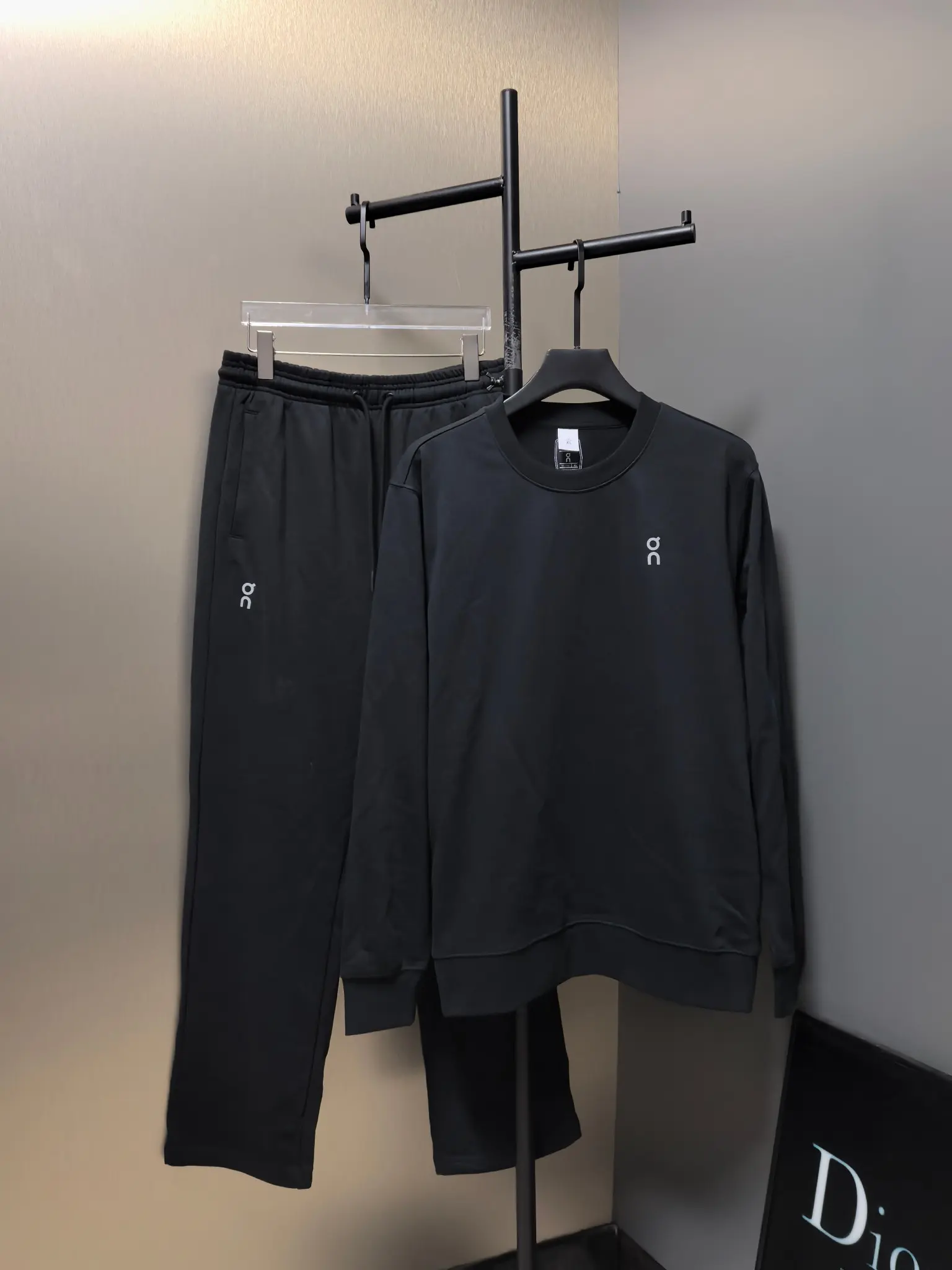 All-Day Joggers Cotton Sweat Suit D44020815
