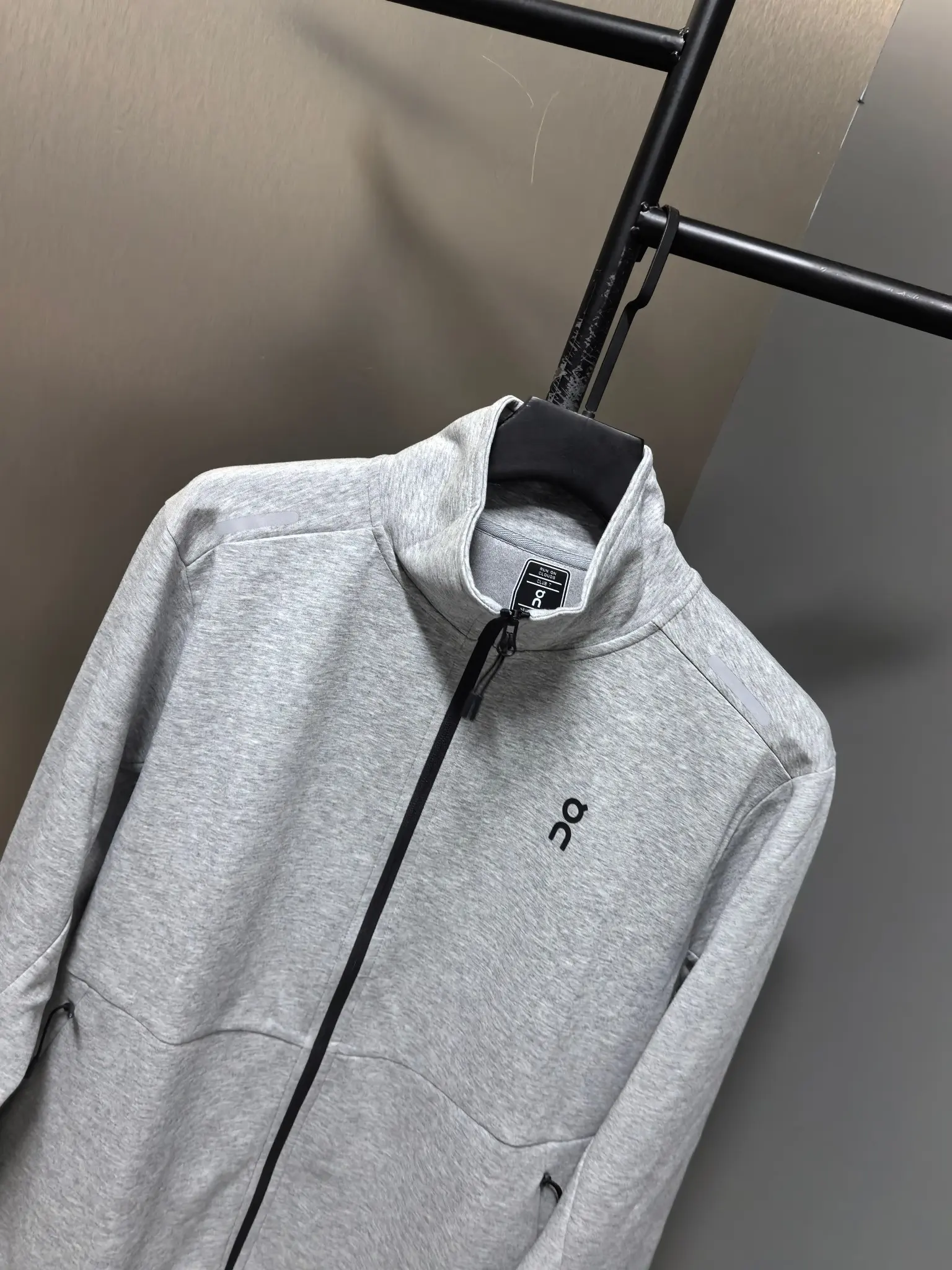 All-Day Joggers Cotton Tracksuit Set D44020792 — view 6